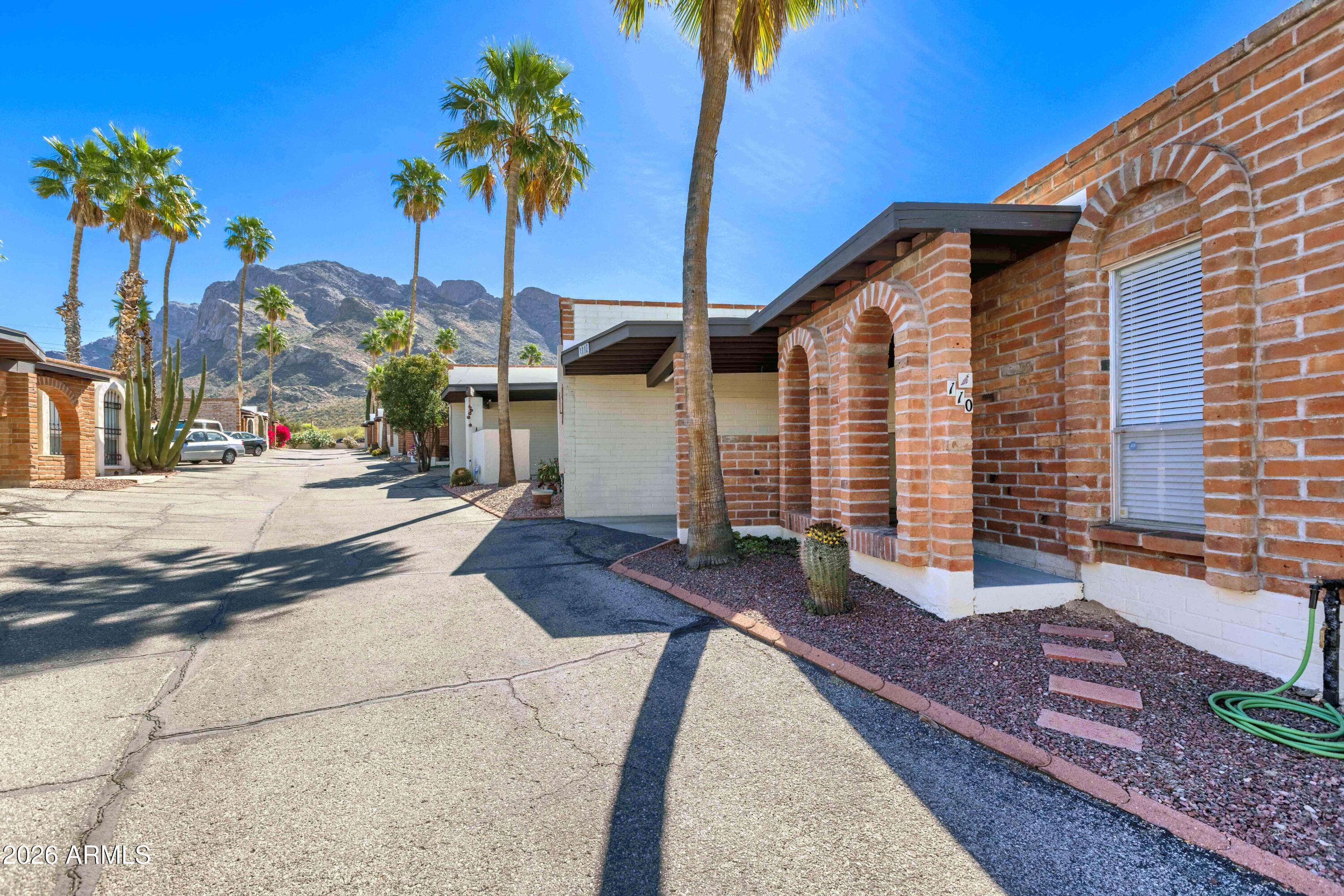 9111 N ORACLE Road 110, Tucson, AZ 85704