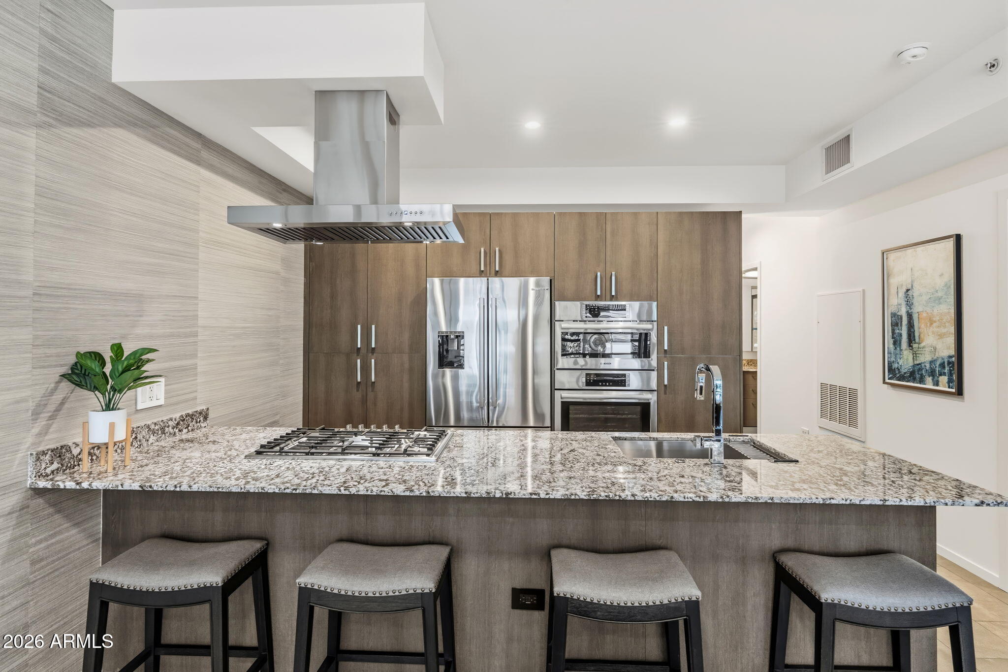 7120 E KIERLAND Boulevard 819, Scottsdale, AZ 85254