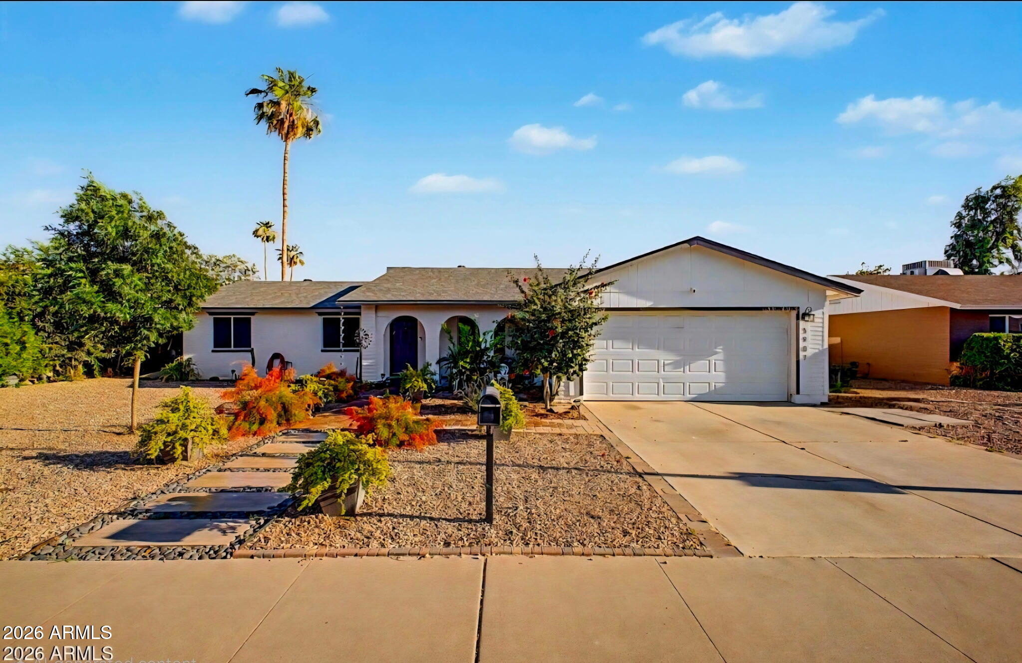 3907 W PARADISE Drive, Phoenix, AZ 85029
