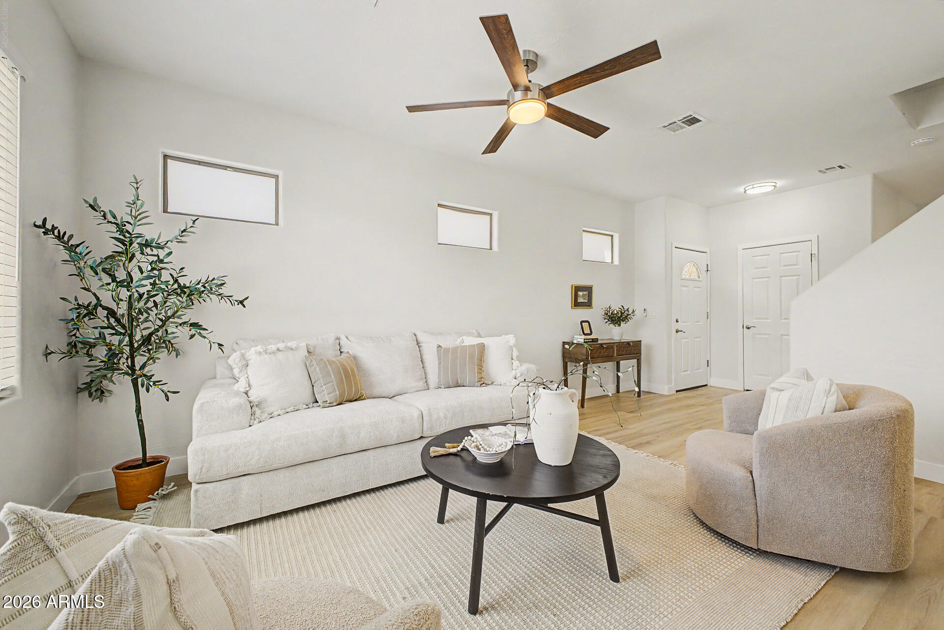 15821 N 35TH Lane, Phoenix, AZ 85053