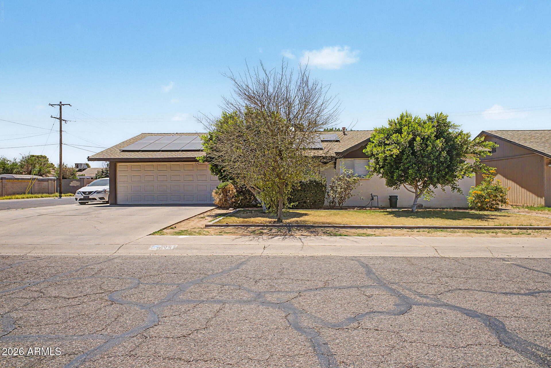 3701 W ECHO Lane, Phoenix, AZ 85051