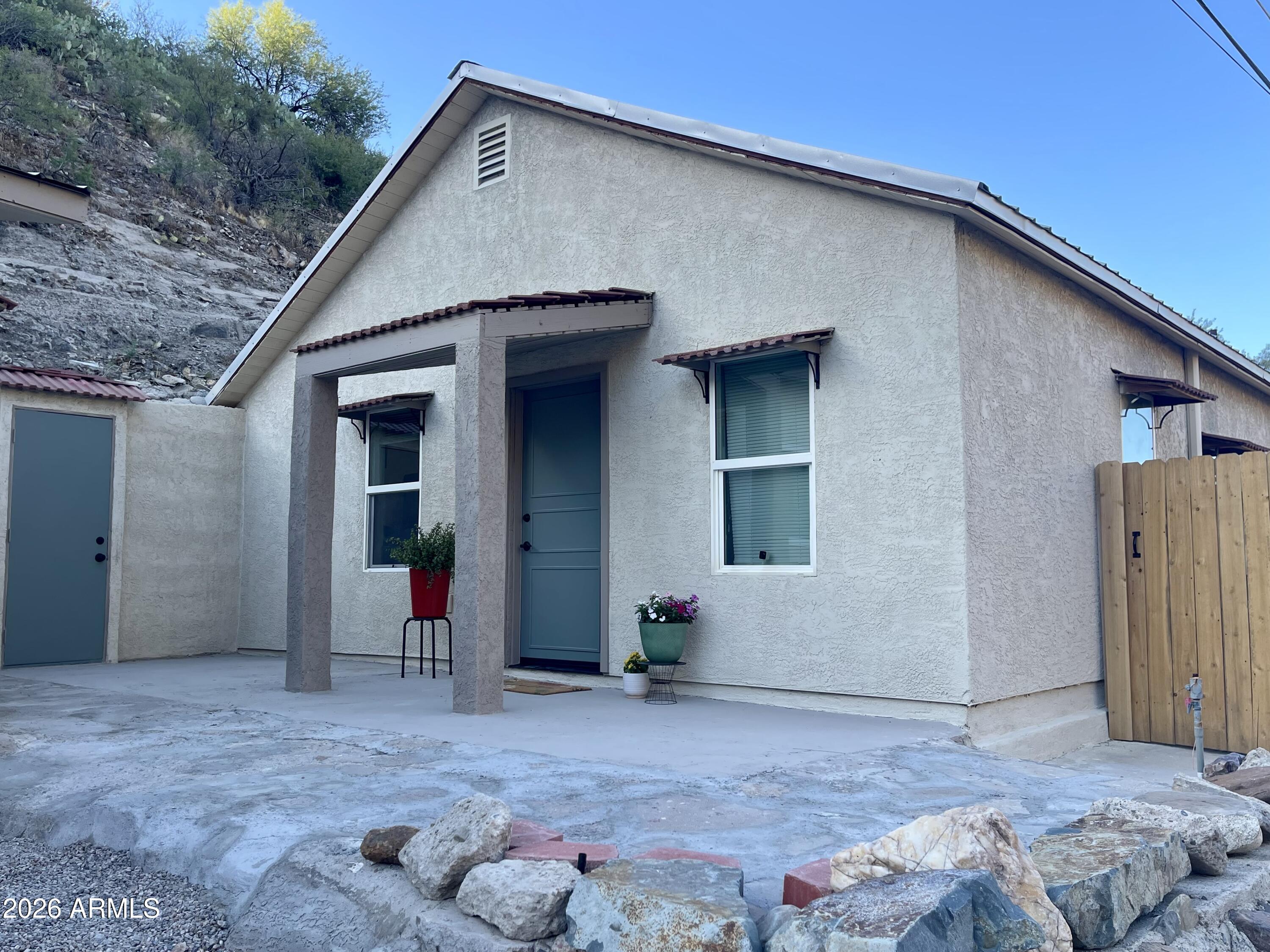 199 W SANTEE Street, Globe, AZ 85501