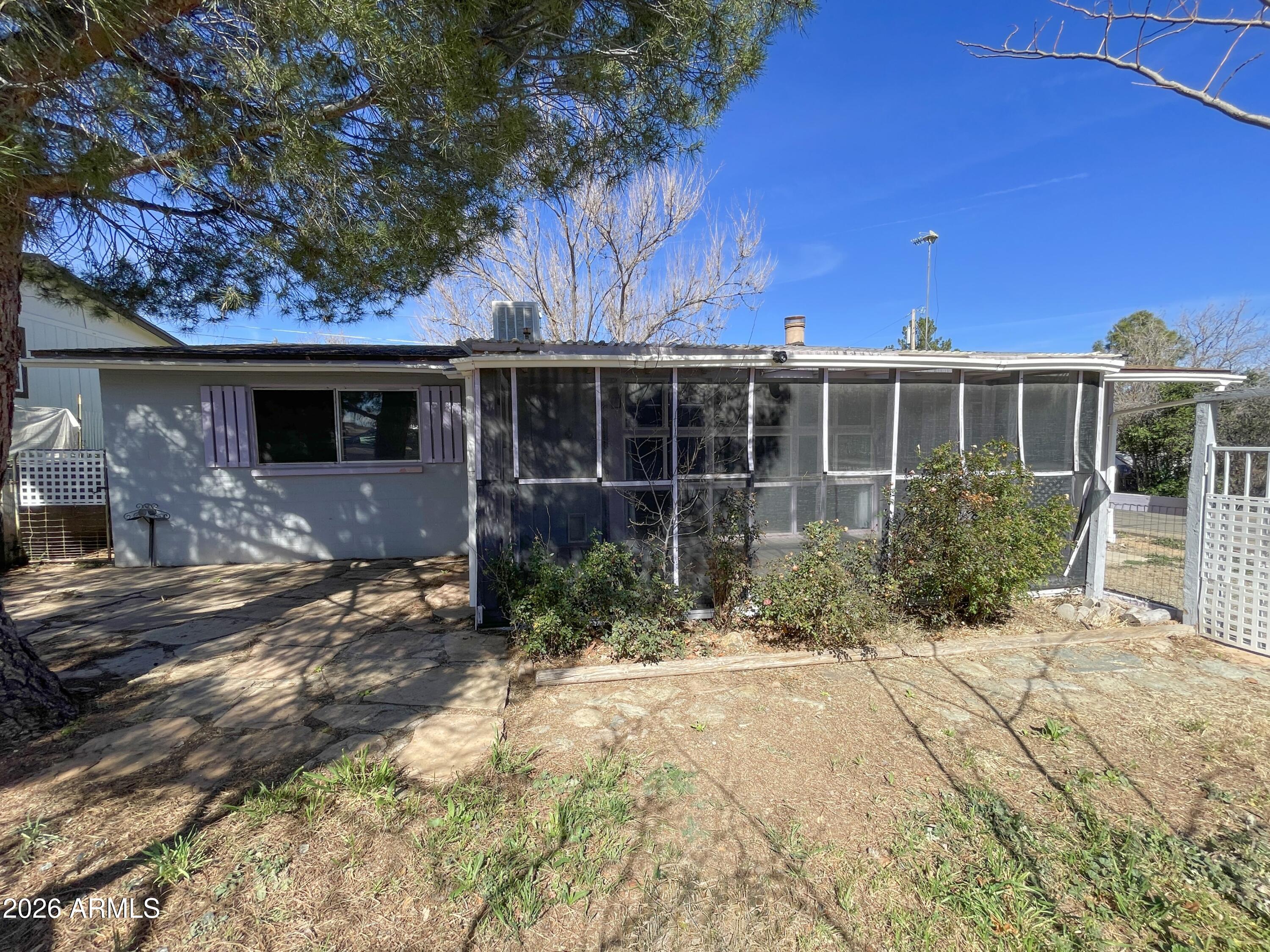 9820 S Ninth Street, Mayer, AZ 86333