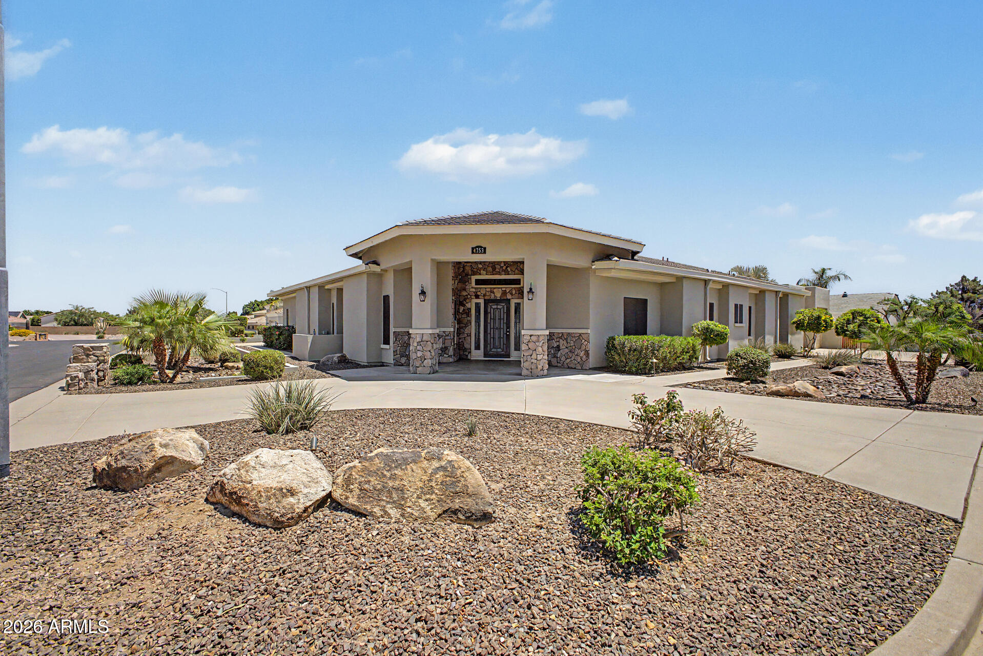 4753 W FALLEN LEAF Lane, Glendale, AZ 85310