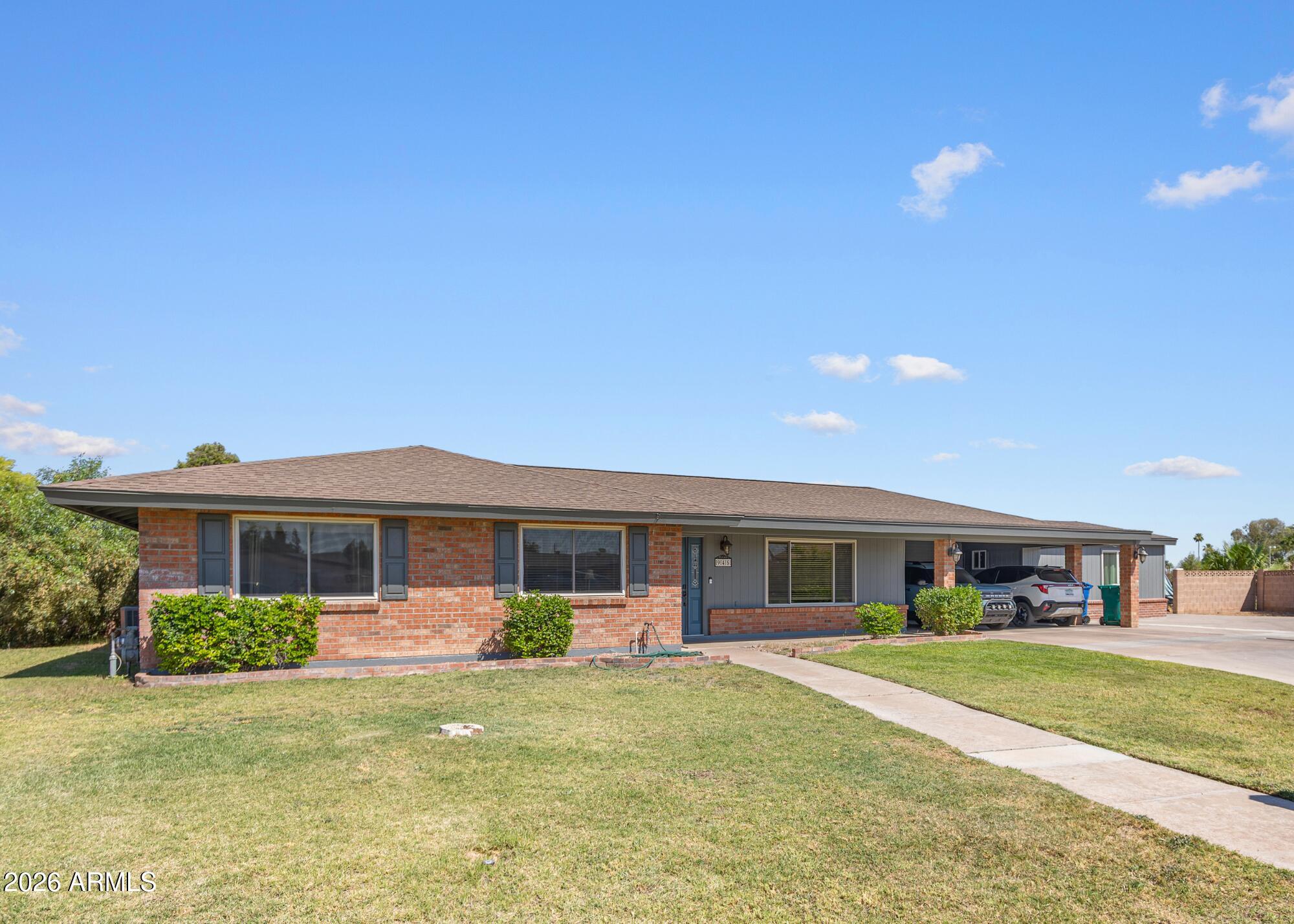 945 N DELMAR, Mesa, AZ 85203