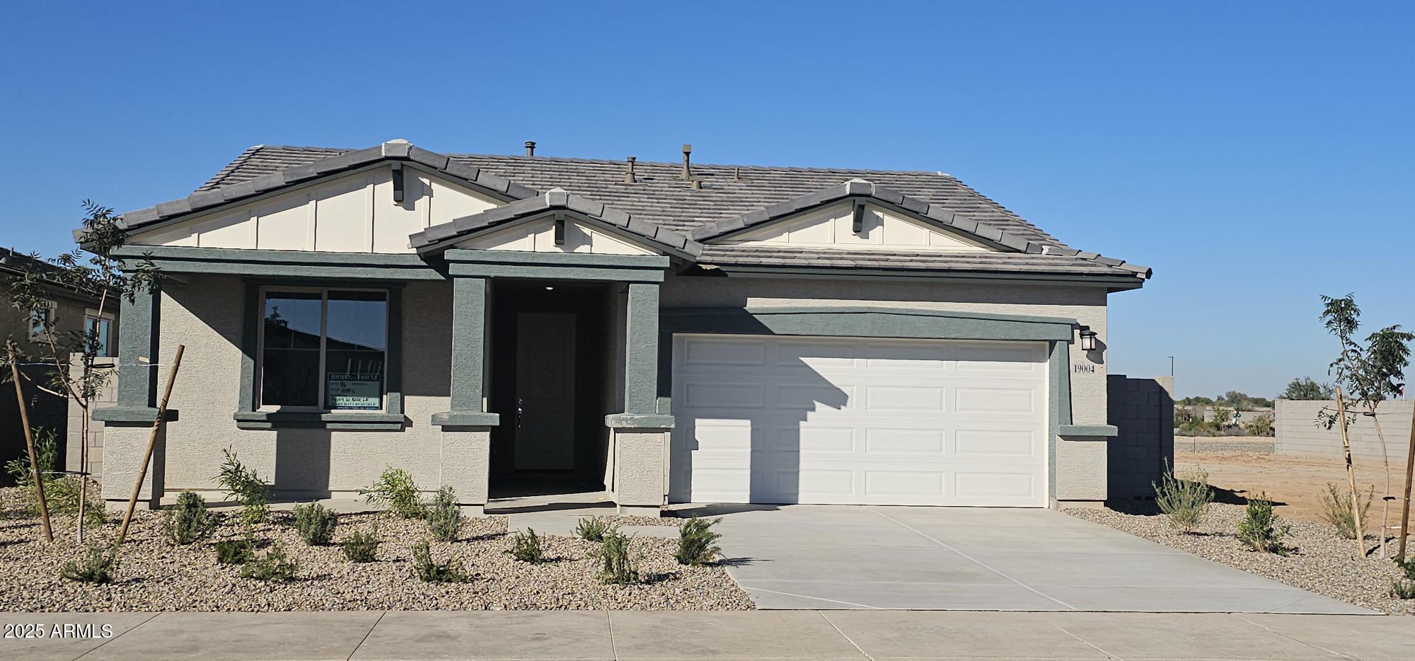 19004 W ROSE Lane, Waddell, AZ 85355