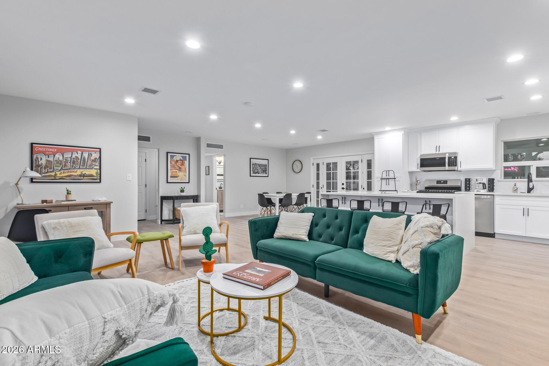 1535 W Lawrence Road, Phoenix, AZ 85015