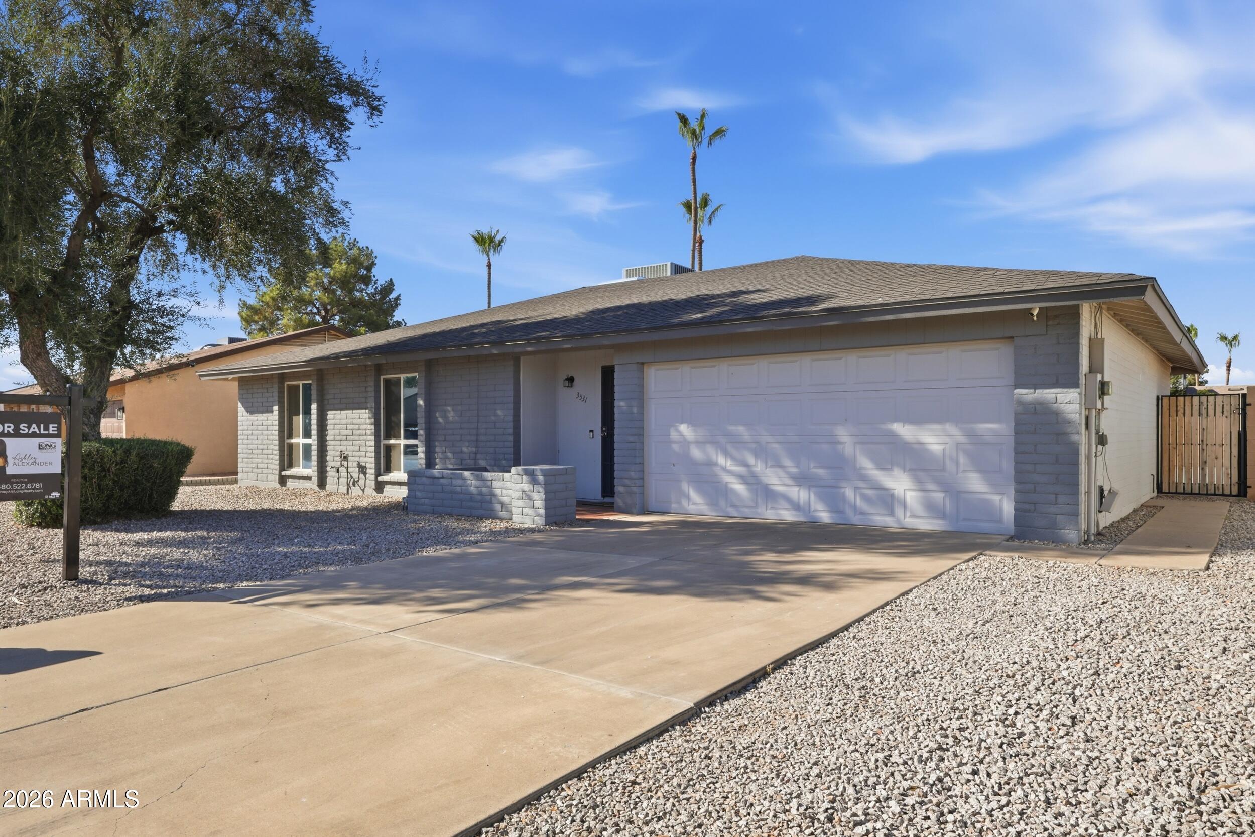 3531 E Campo Bello Drive, Phoenix, AZ 85032