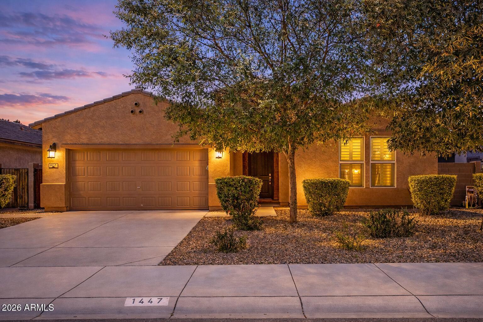 1447 E WARBLER Road, Gilbert, AZ 85297