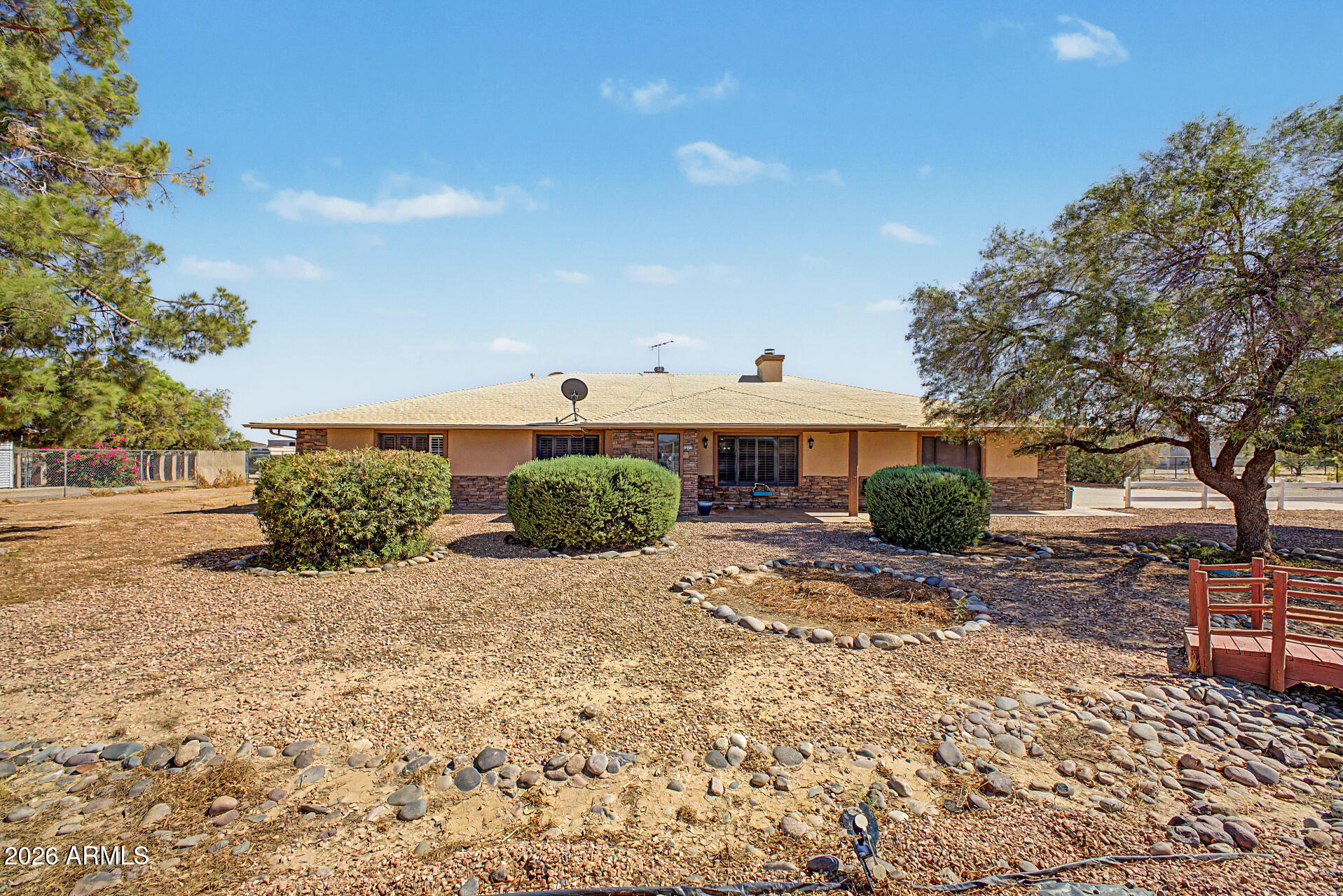 20537 W GORDON Way, Wittmann, AZ 85361
