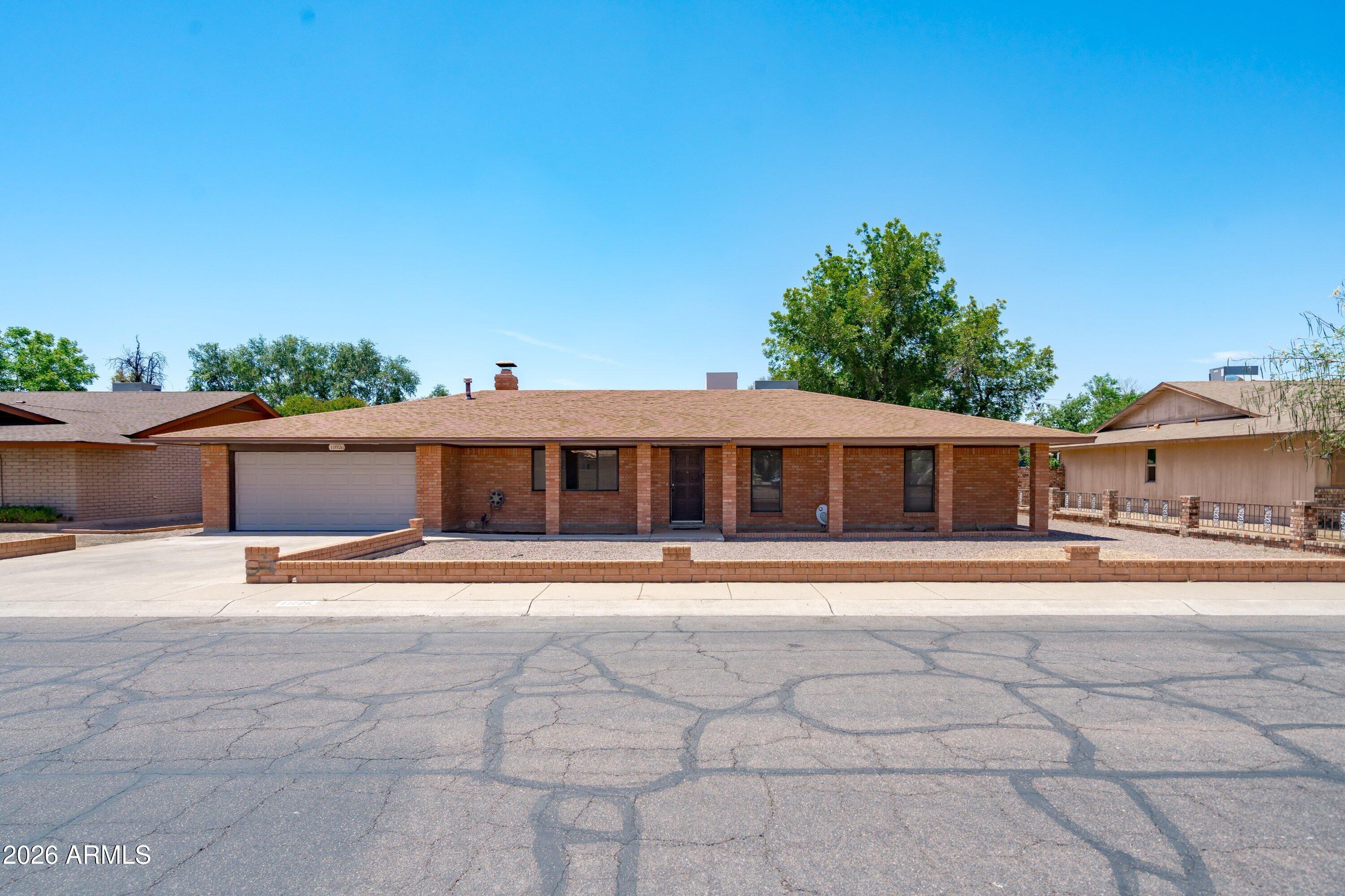 11826 N 82ND Drive, Peoria, AZ 85345