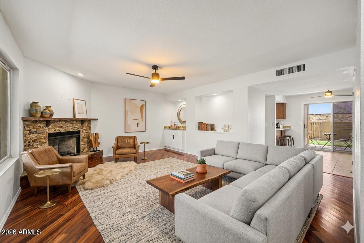 16705 E WESTBY Drive 102, Fountain Hills, AZ 85268