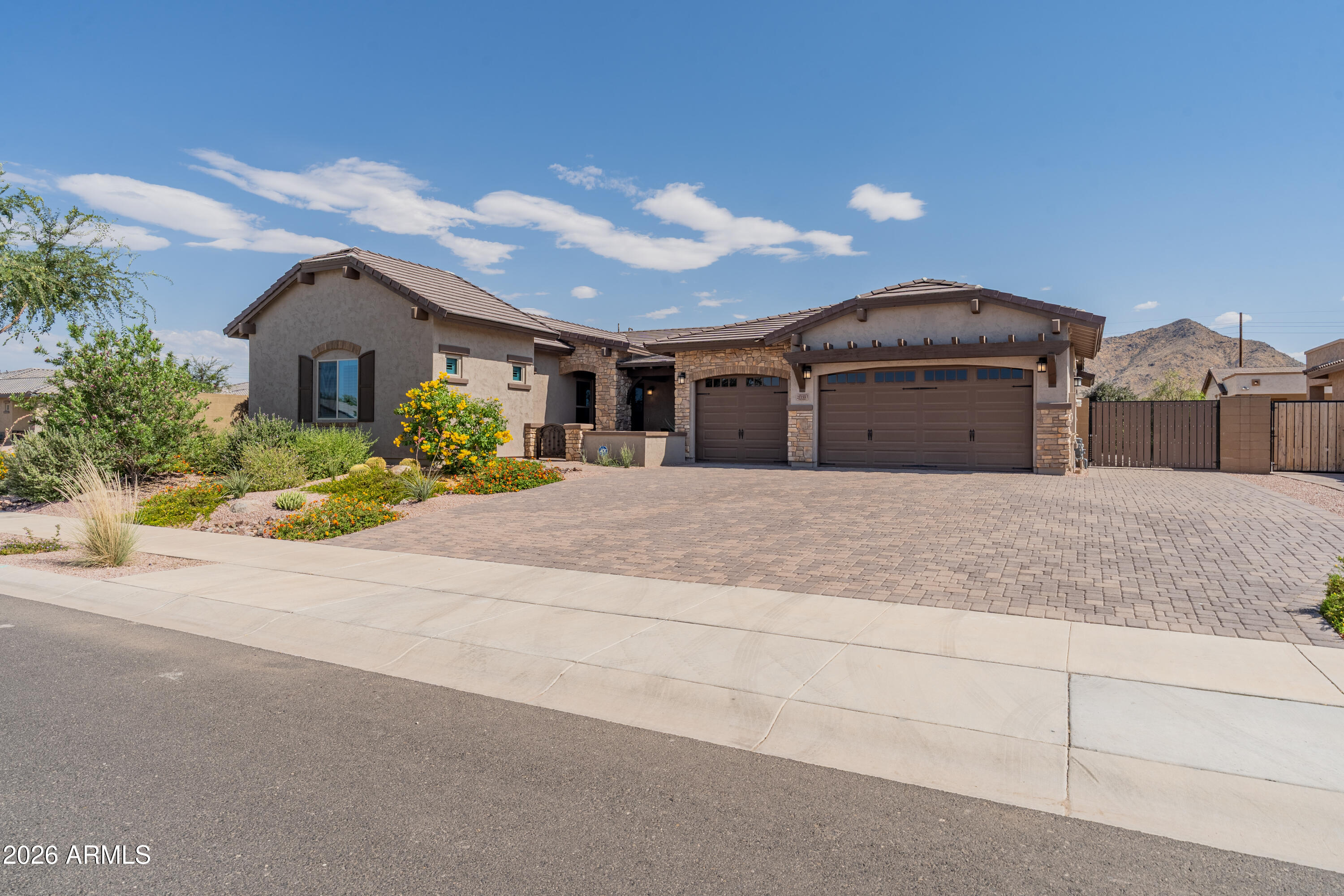 21153 E STARFLOWER Drive, Queen Creek, AZ 85142