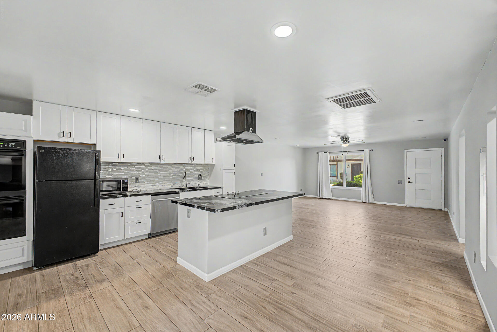 6056 N 30TH Avenue, Phoenix, AZ 85017