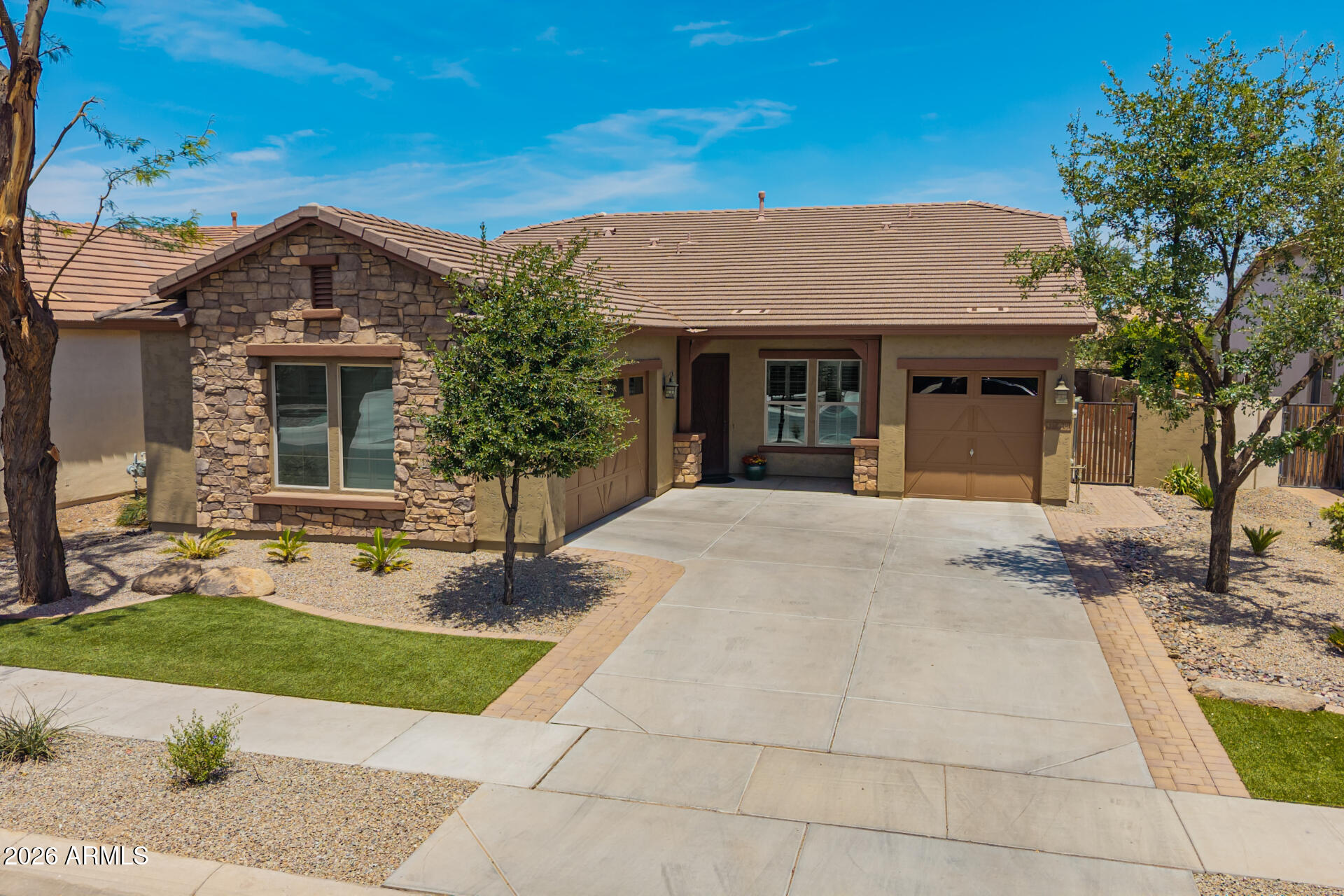 3920 E HORSESHOE Place, Chandler, AZ 85249