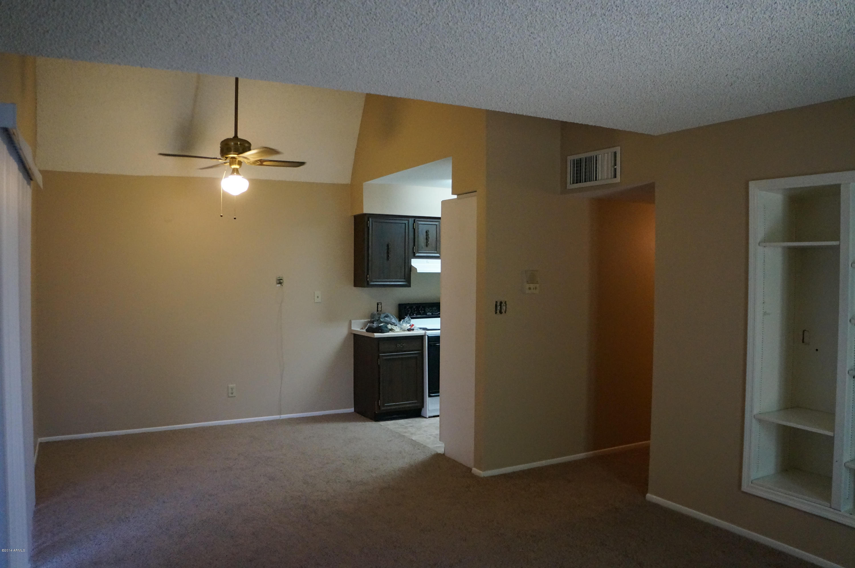 925 S ACAPULCO Lane C, Tempe, AZ 85281