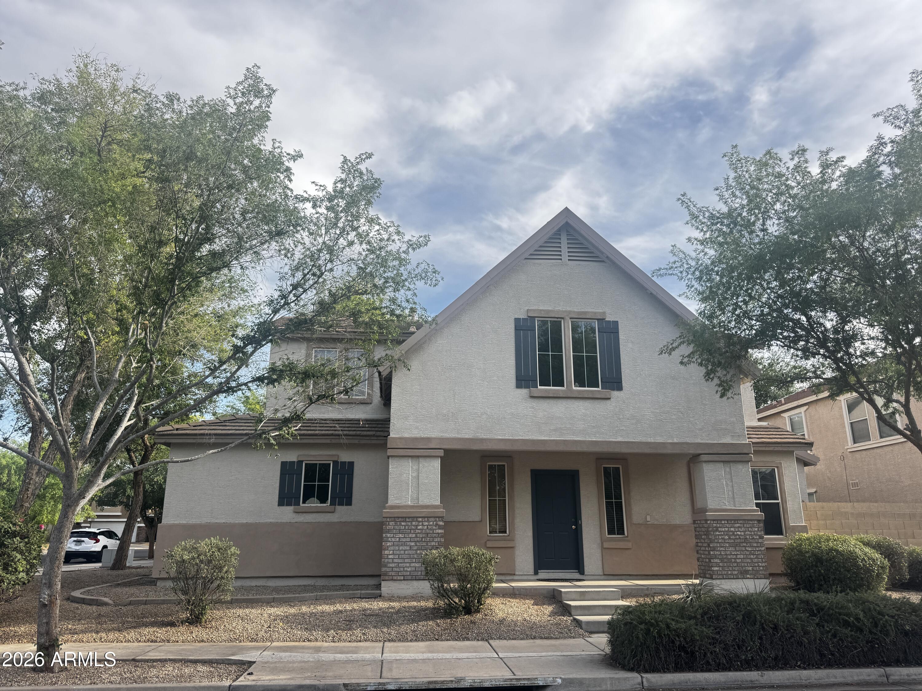 1384 S HERON Lane, Gilbert, AZ 85296