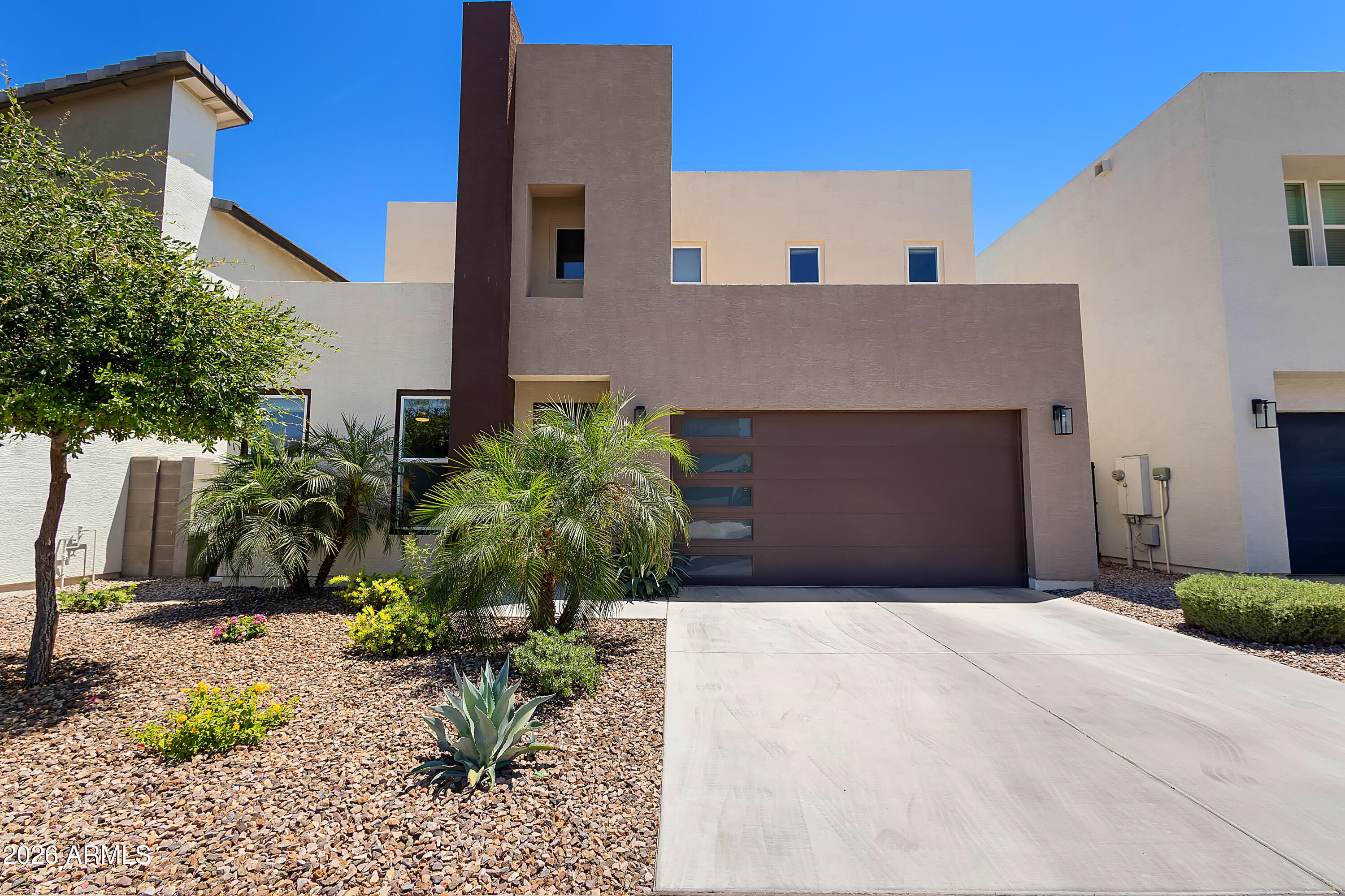 2319 W DARROW Street, Phoenix, AZ 85041