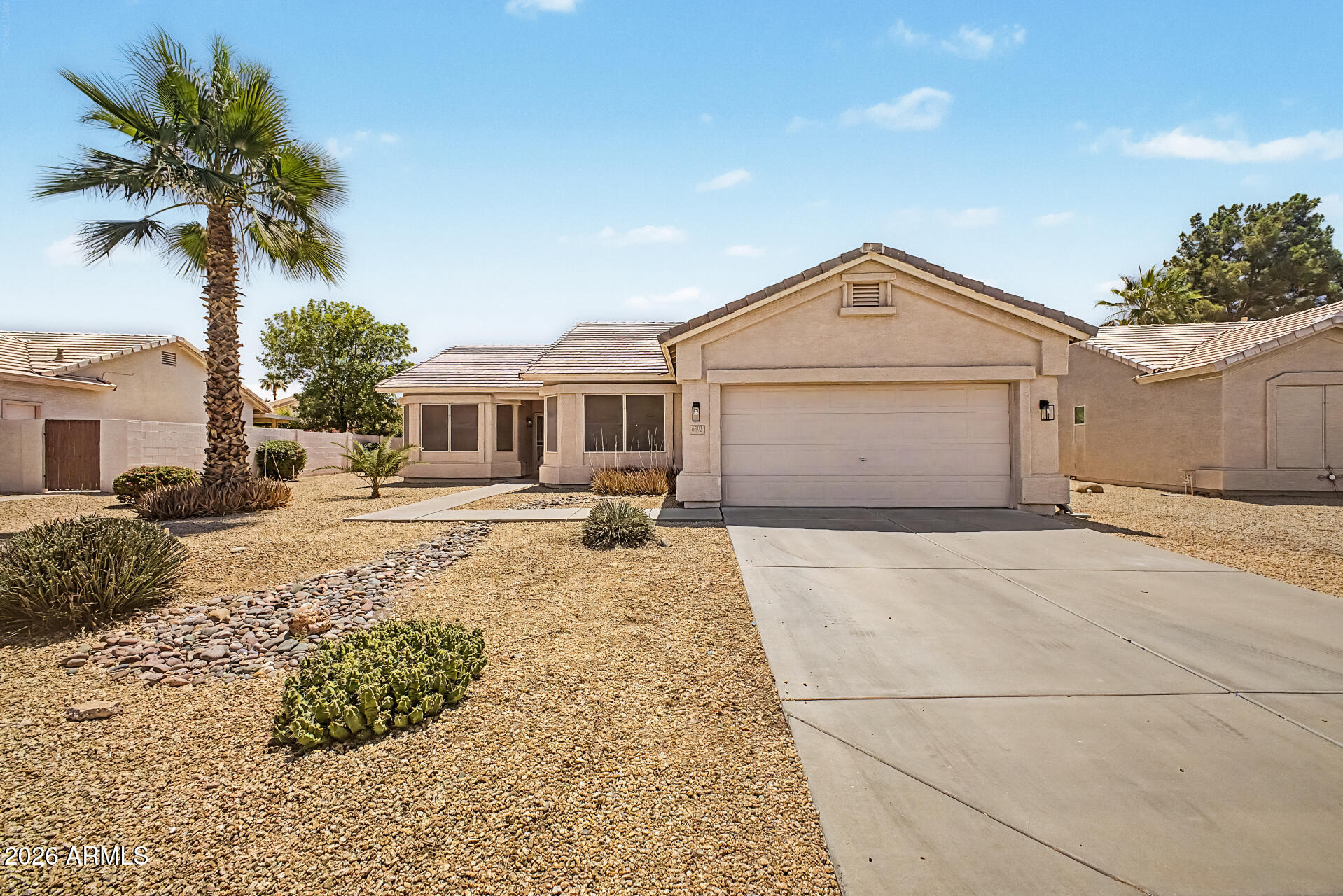 6392 S CALLAWAY Drive, Chandler, AZ 85249