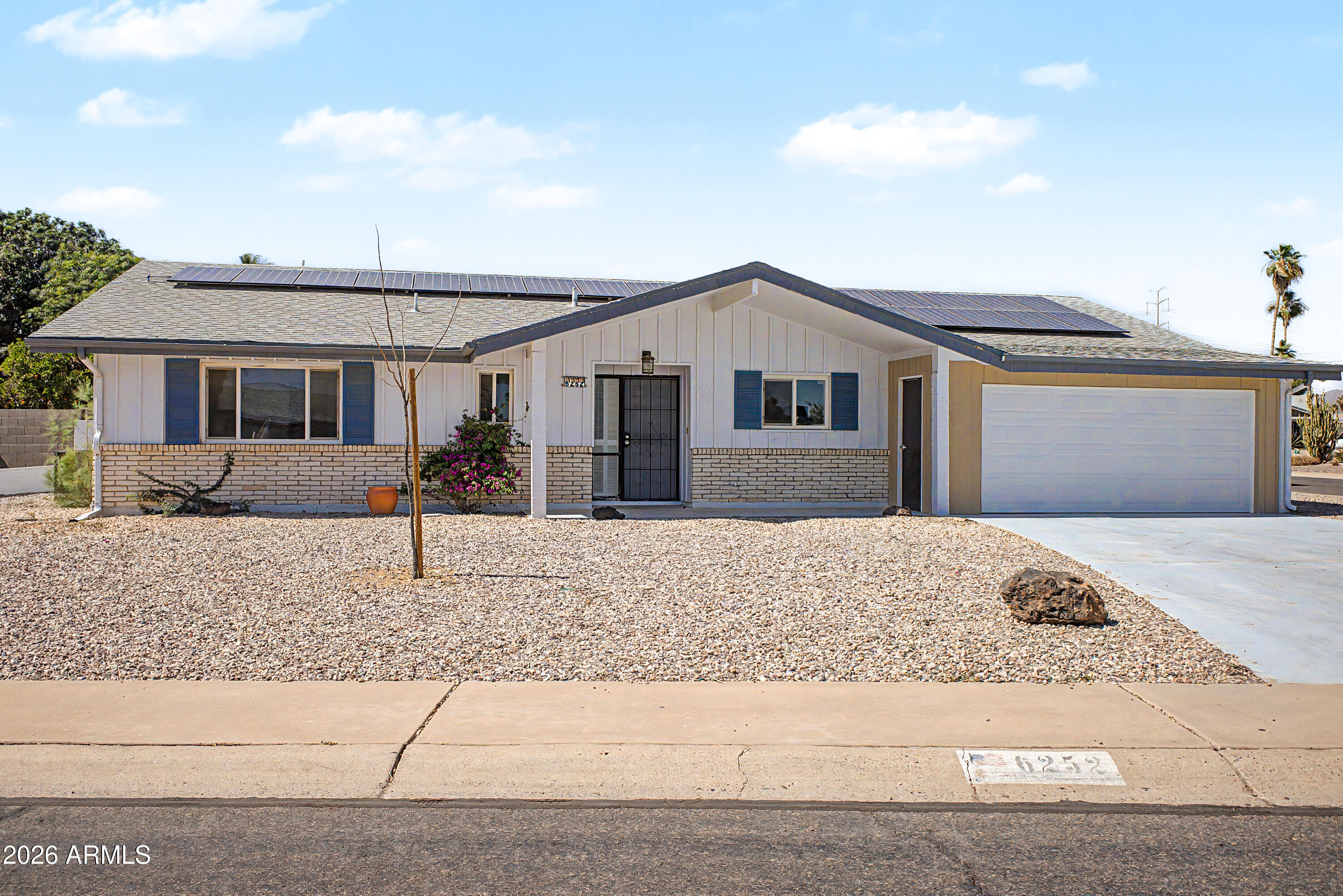 6252 E BILLINGS Street, Mesa, AZ 85205