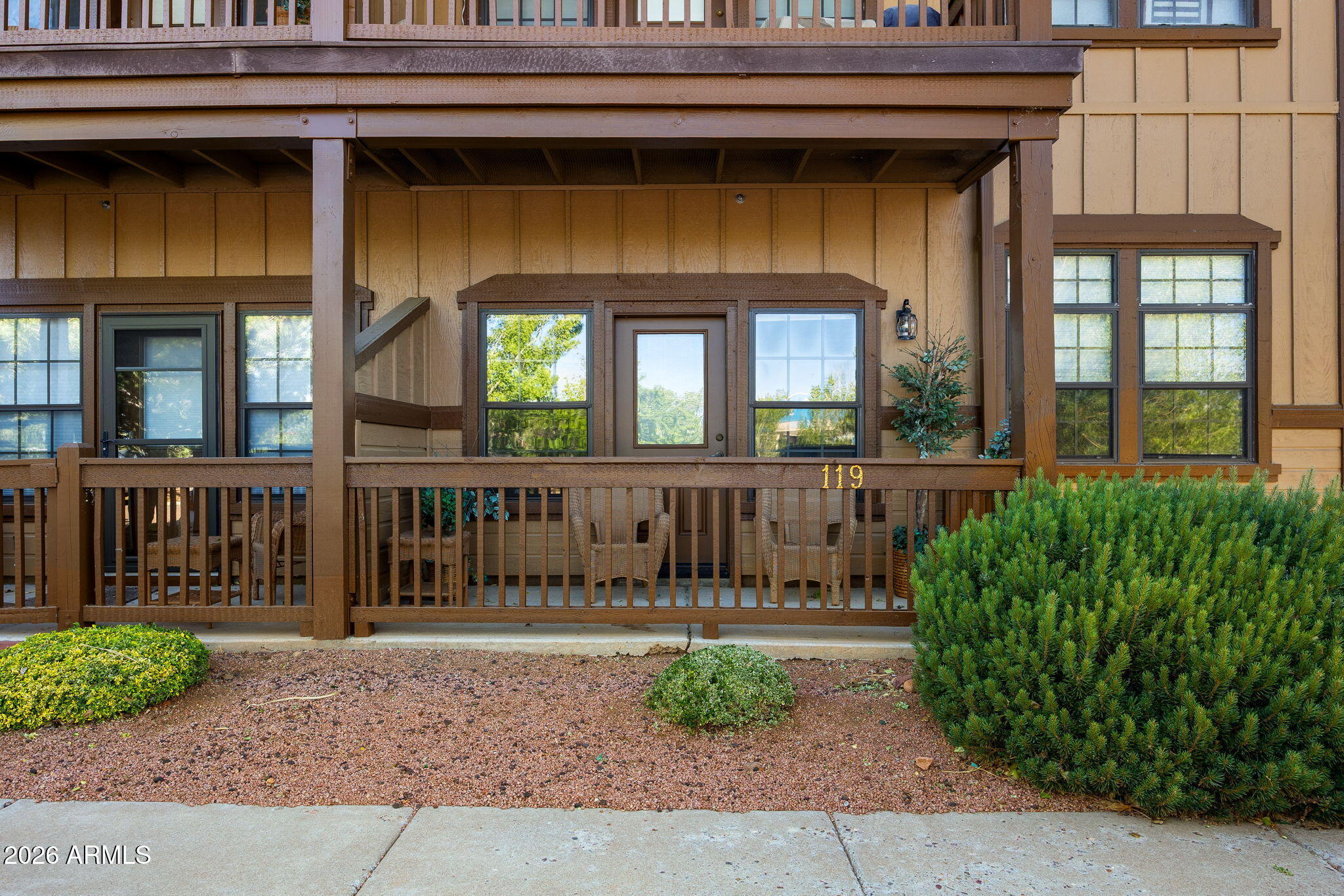 2415 QUARTER HORSE Trail 119, Overgaard, AZ 85933