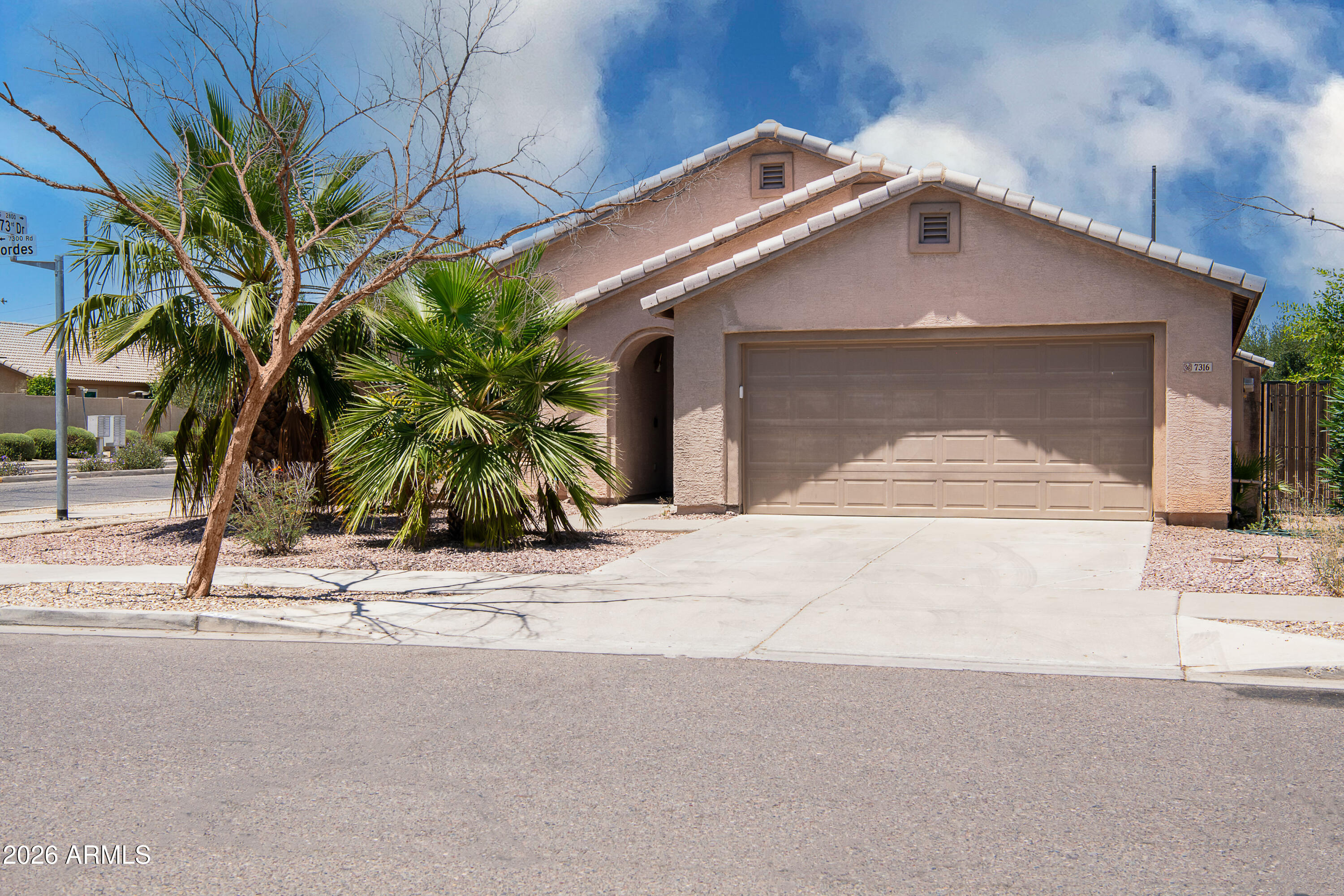 7316 W CORDES Road, Phoenix, AZ 85043