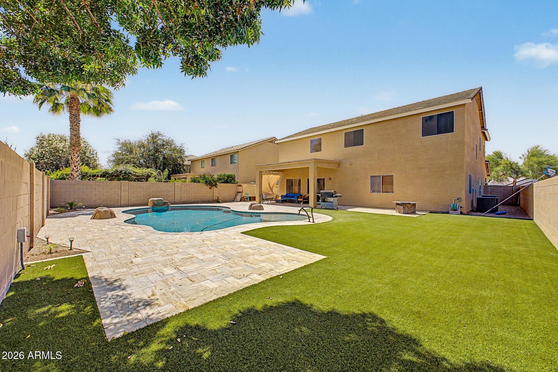 767 E CLEVELAND Court, San Tan Valley, AZ 85140