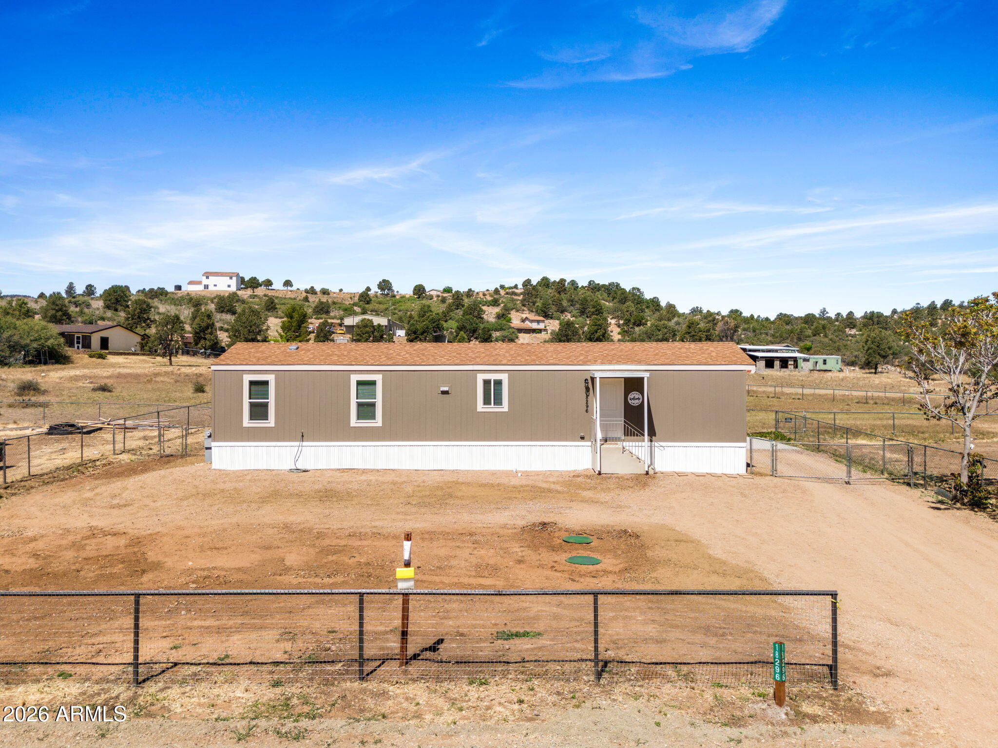 18296 S Frontier Road, Peeples Valley, AZ 86332