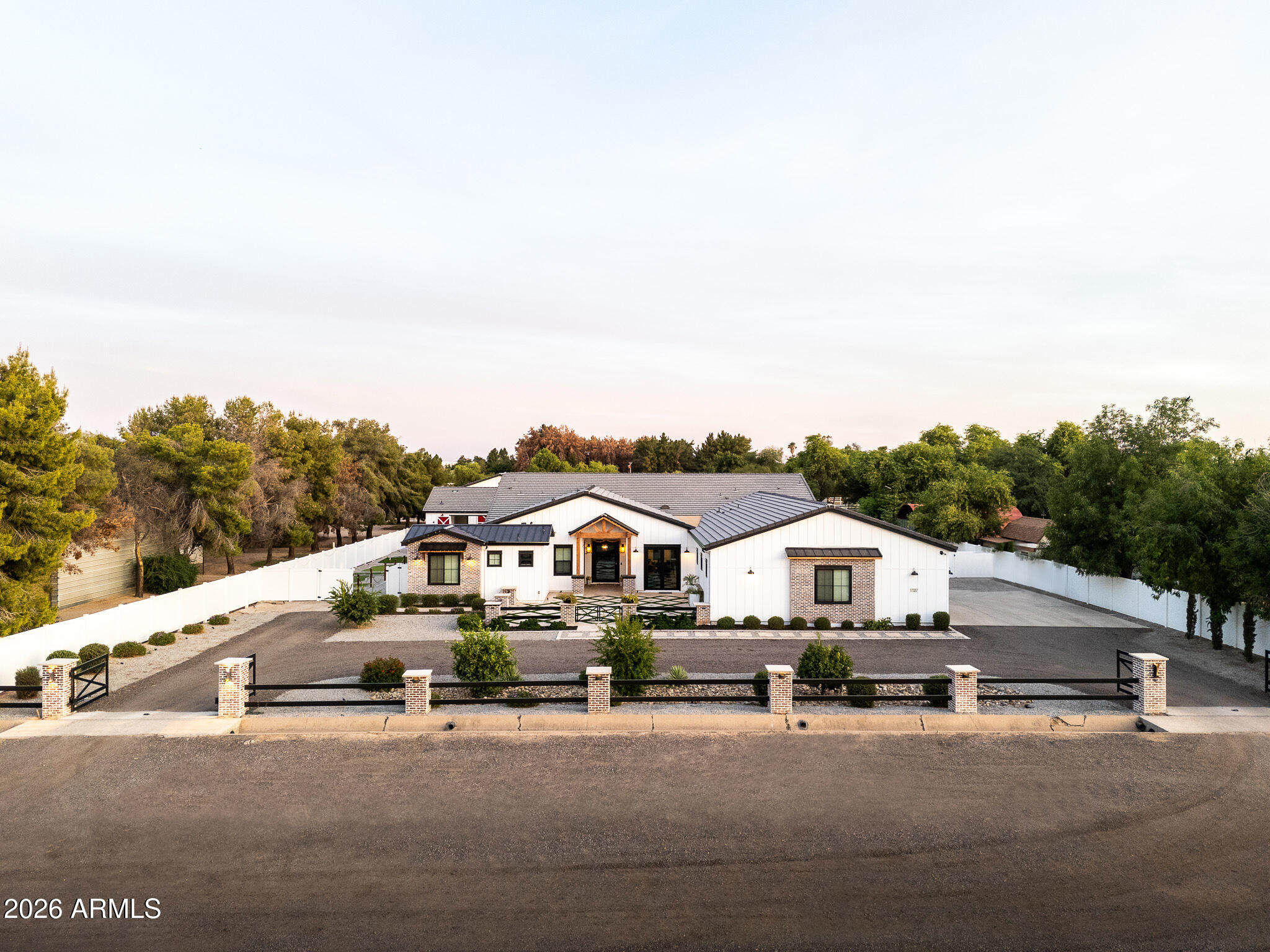 17337 W PEORIA Avenue, Waddell, AZ 85355