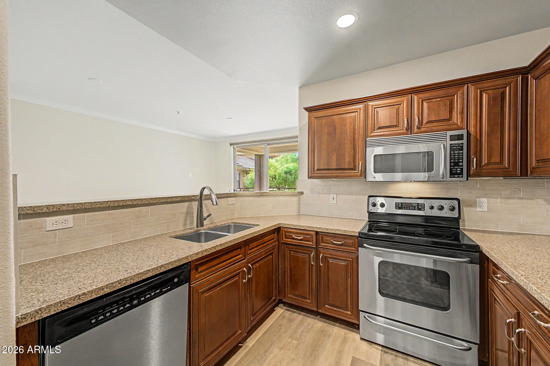 20100 N 78th Place 2210, Scottsdale, AZ 85255