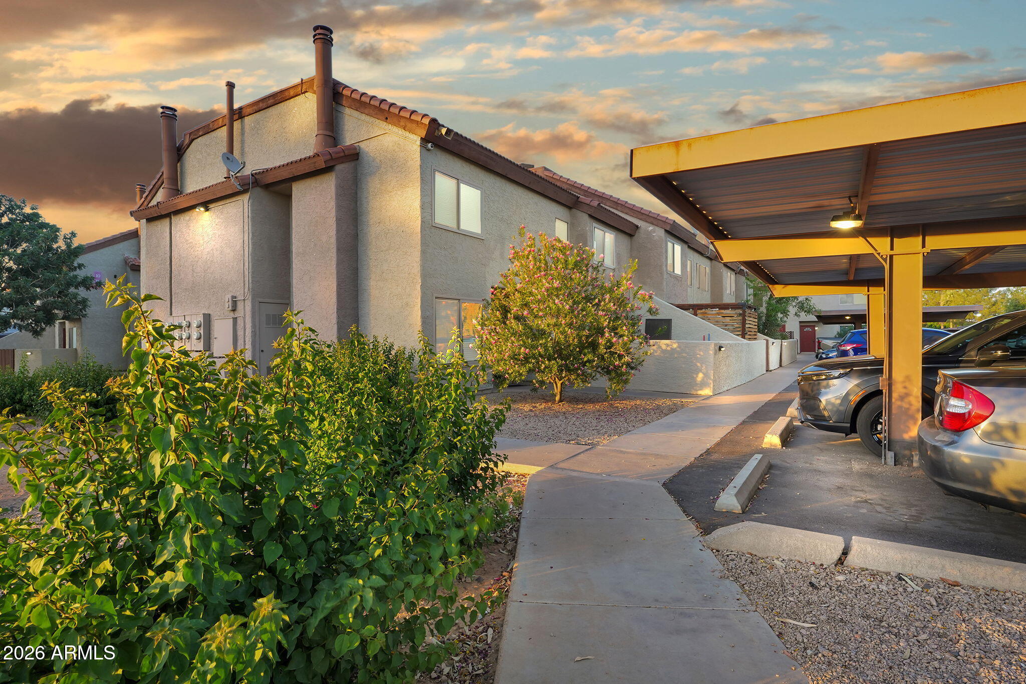 2040 S Longmore 73, Mesa, AZ 85202