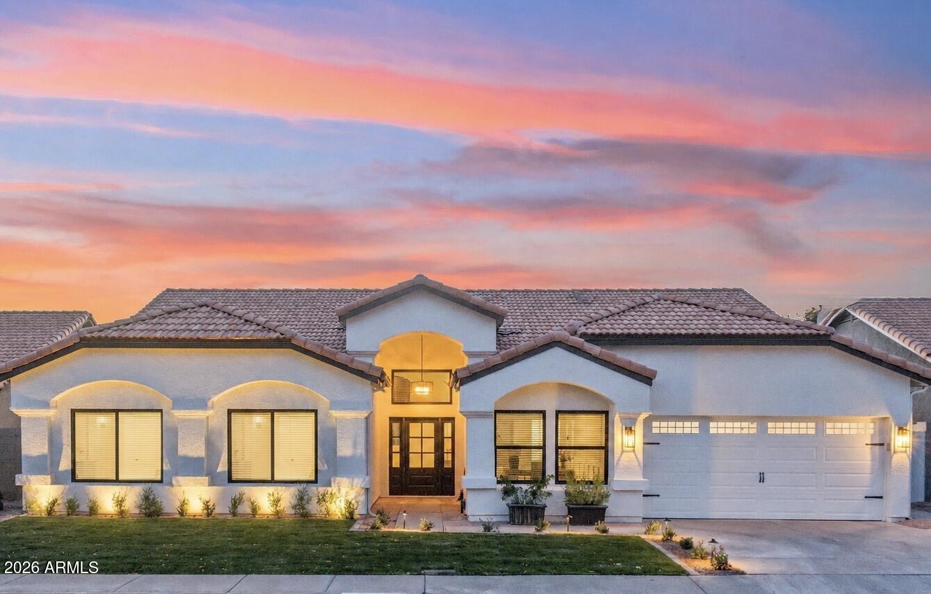 5637 E BEVERLY Lane, Scottsdale, AZ 85254