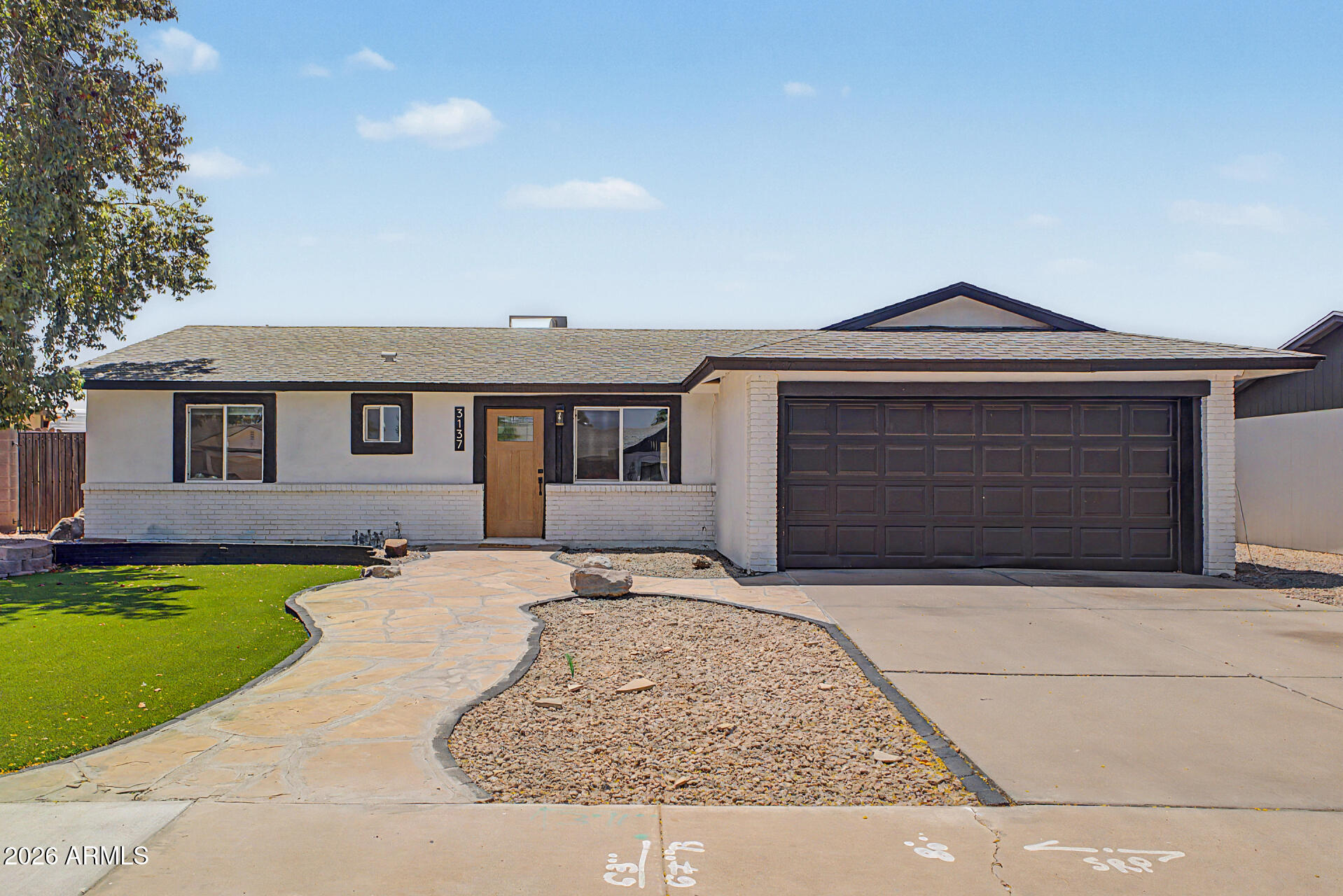 3137 E DIAMOND Avenue, Mesa, AZ 85204