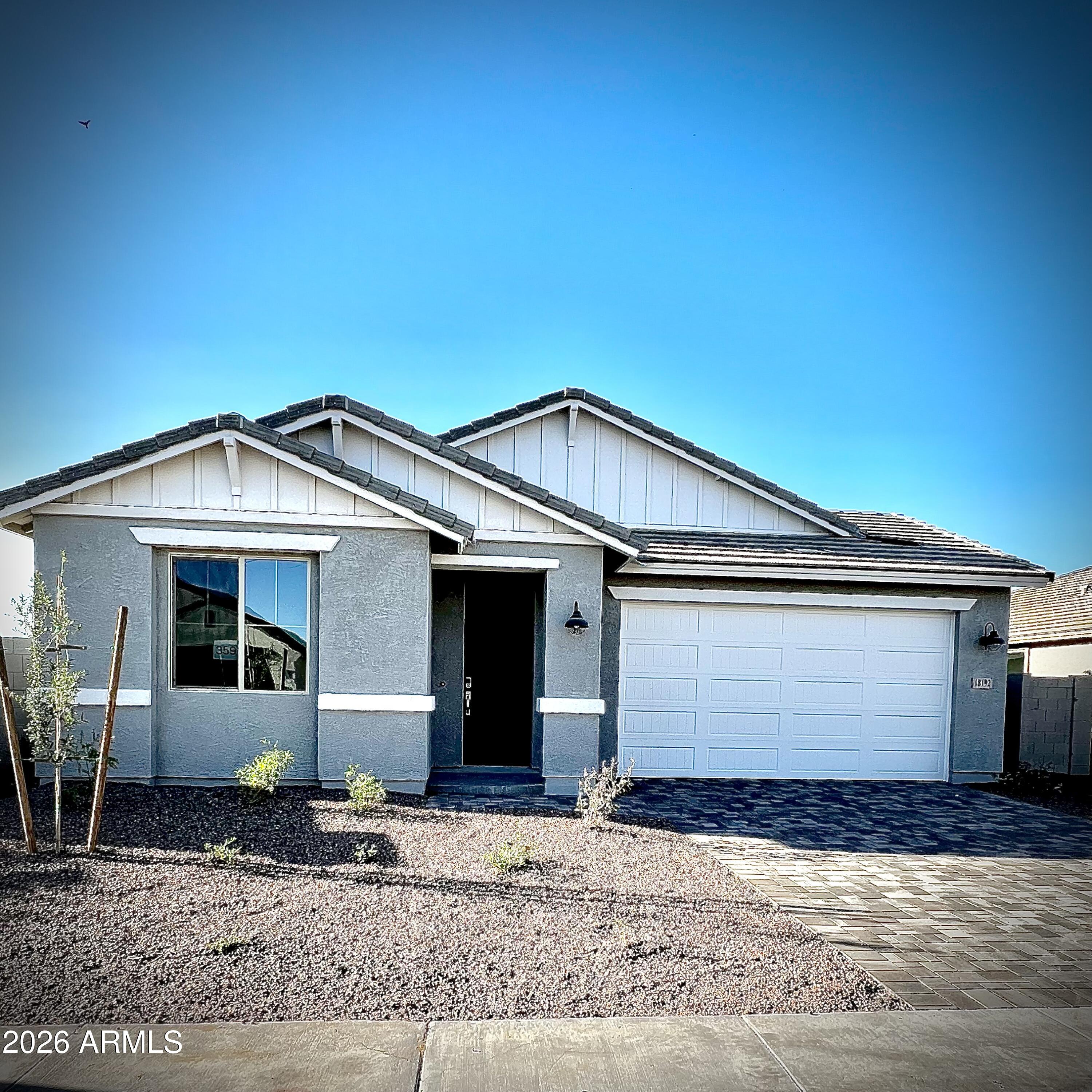 18192 W PIONEER Street, Goodyear, AZ 85338