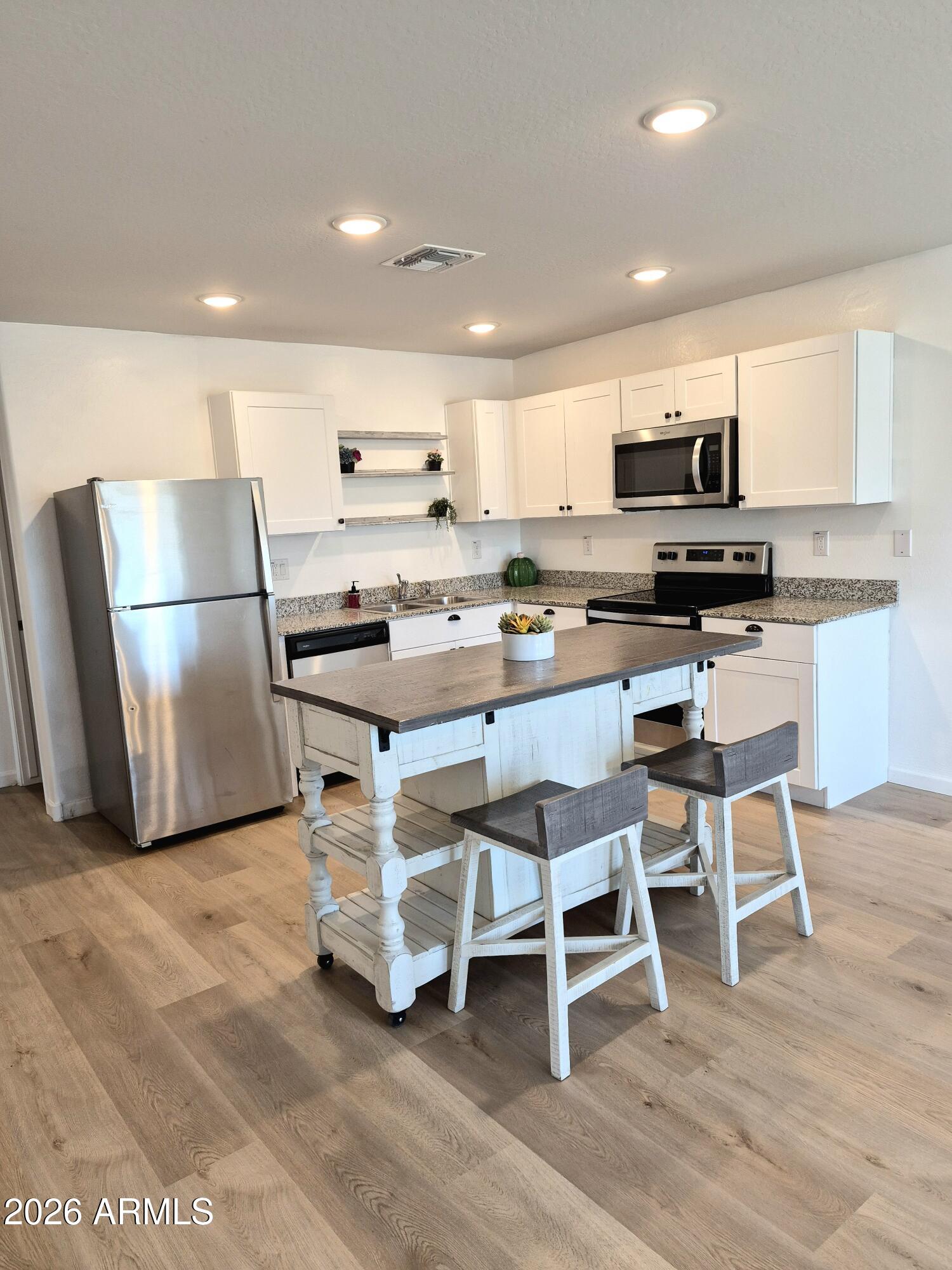 9108 W TINAJAS Drive, Arizona City, AZ 85123