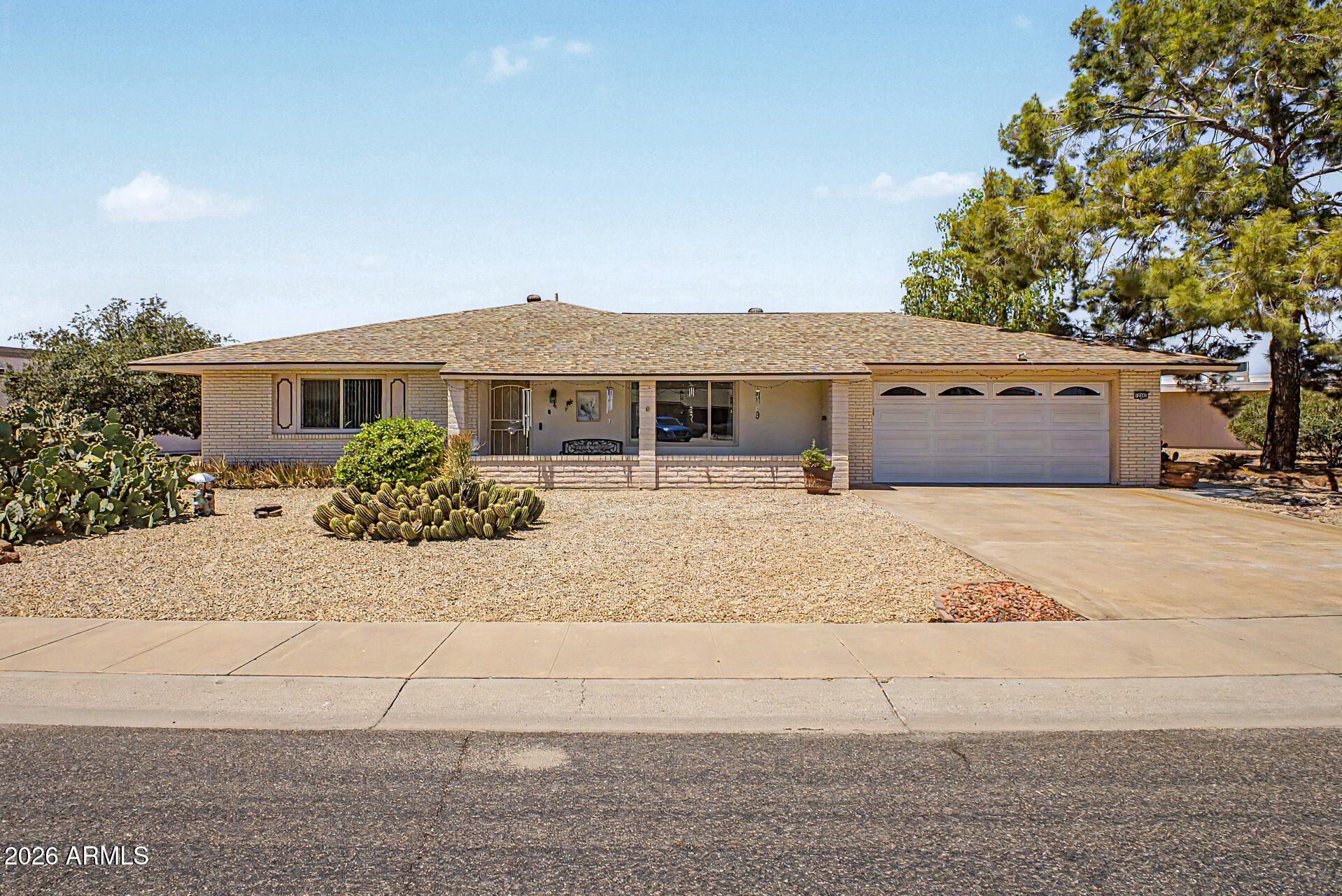 16840 N PINE VALLEY Drive, Sun City, AZ 85351