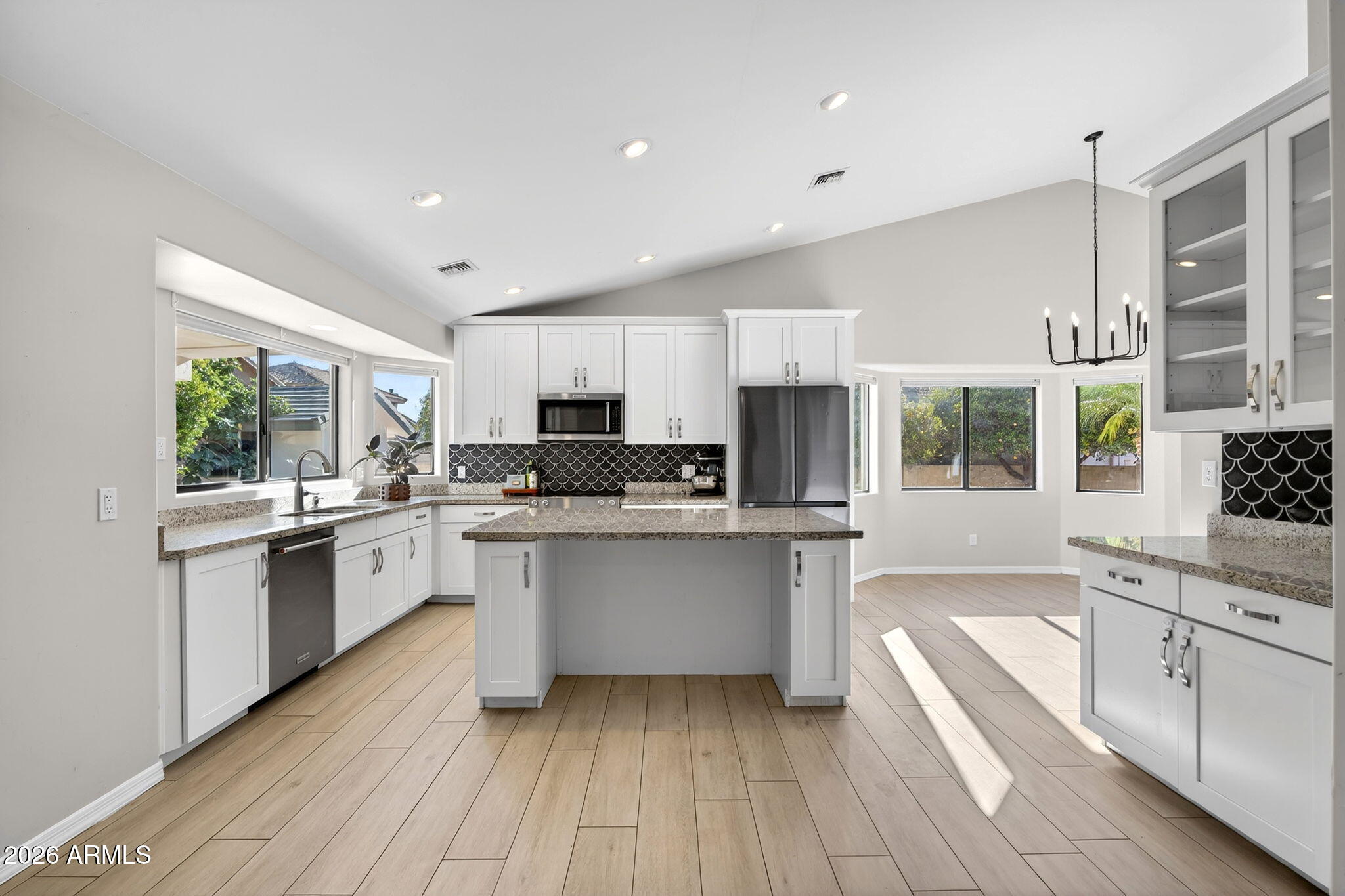 2241 E HERMOSA VISTA Drive, Mesa, AZ 85213