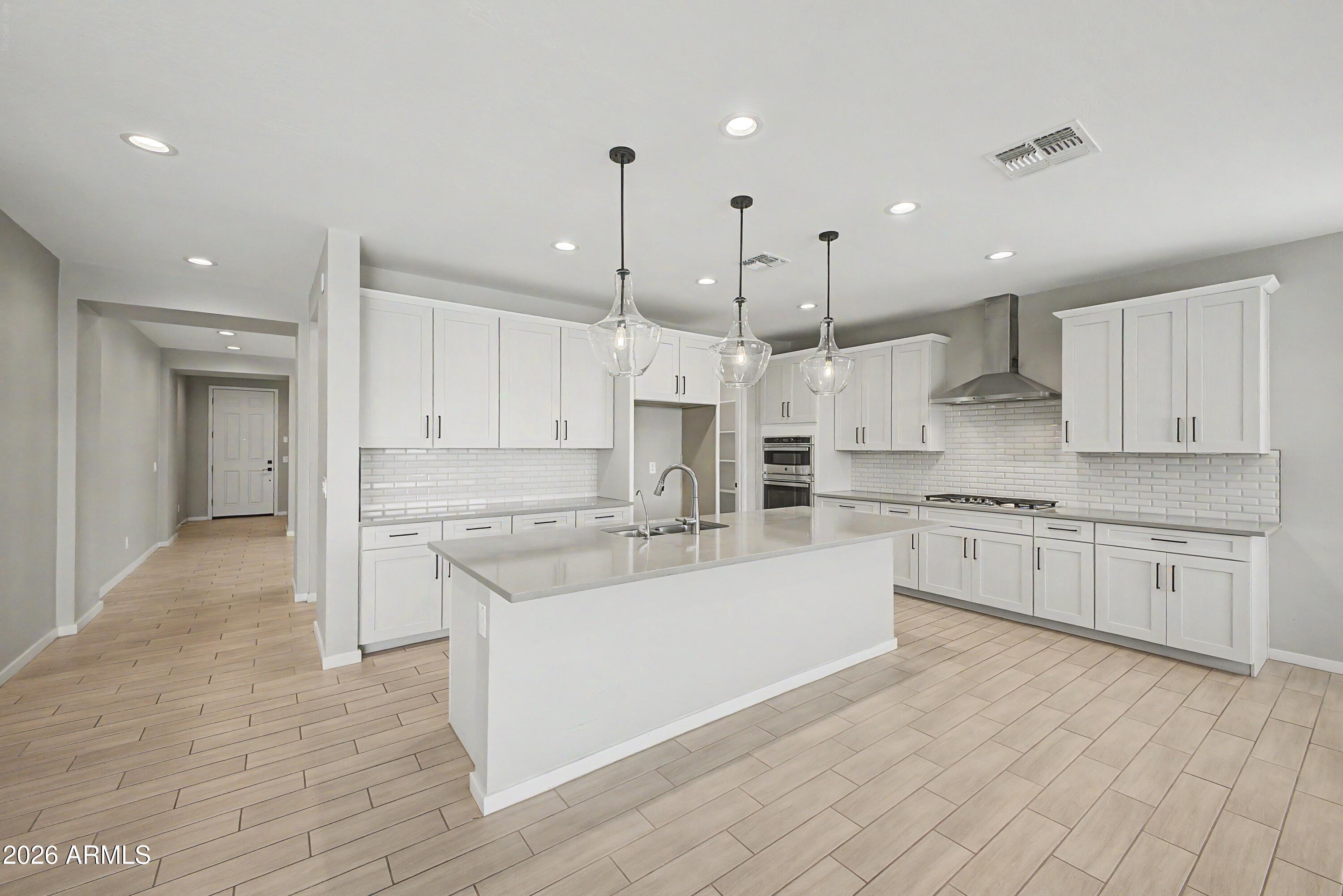 12727 W Sierra Vista Drive, Glendale, AZ 85307