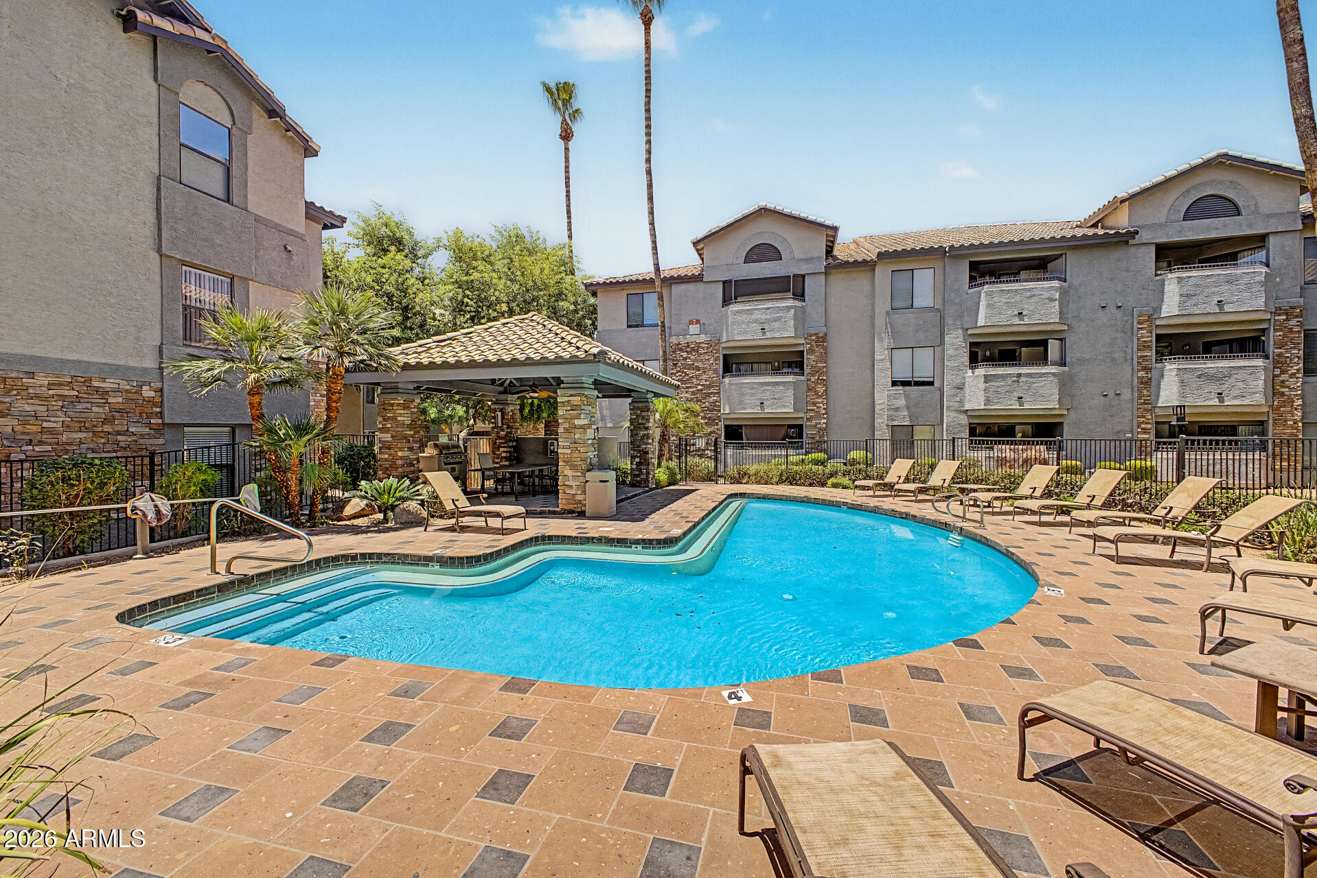 2025 E CAMPBELL Avenue 343, Phoenix, AZ 85016