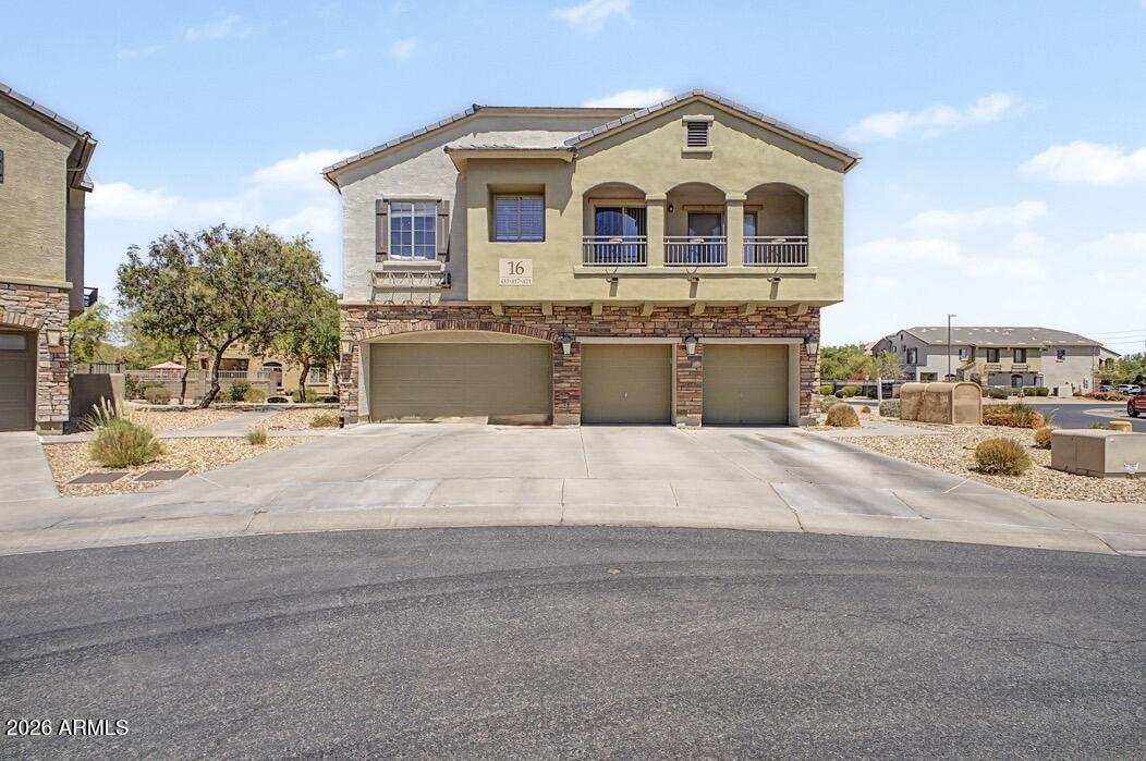 417 N 168TH Lane, Goodyear, AZ 85338