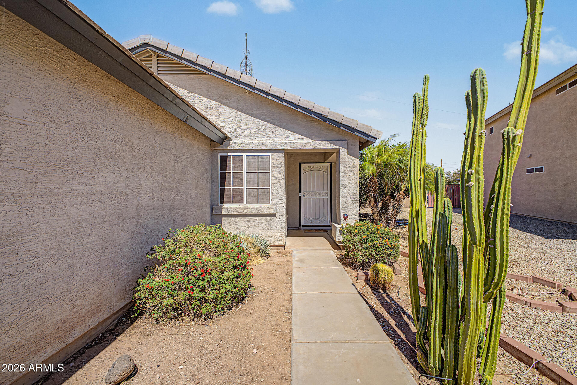 31193 N MESQUITE Way, San Tan Valley, AZ 85143