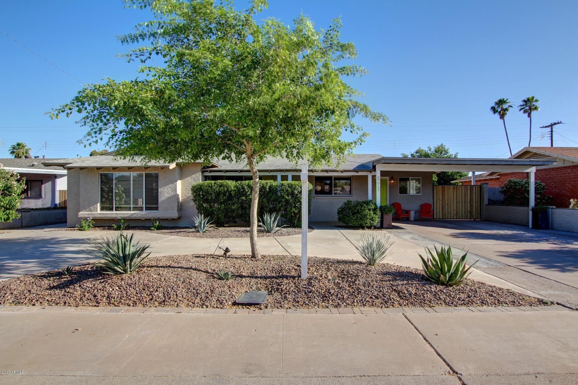 8213 E WHITTON Avenue, Scottsdale, AZ 85251