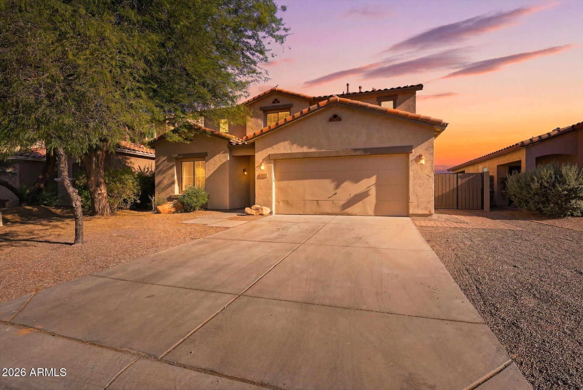 405 E HAROLD Drive, San Tan Valley, AZ 85140