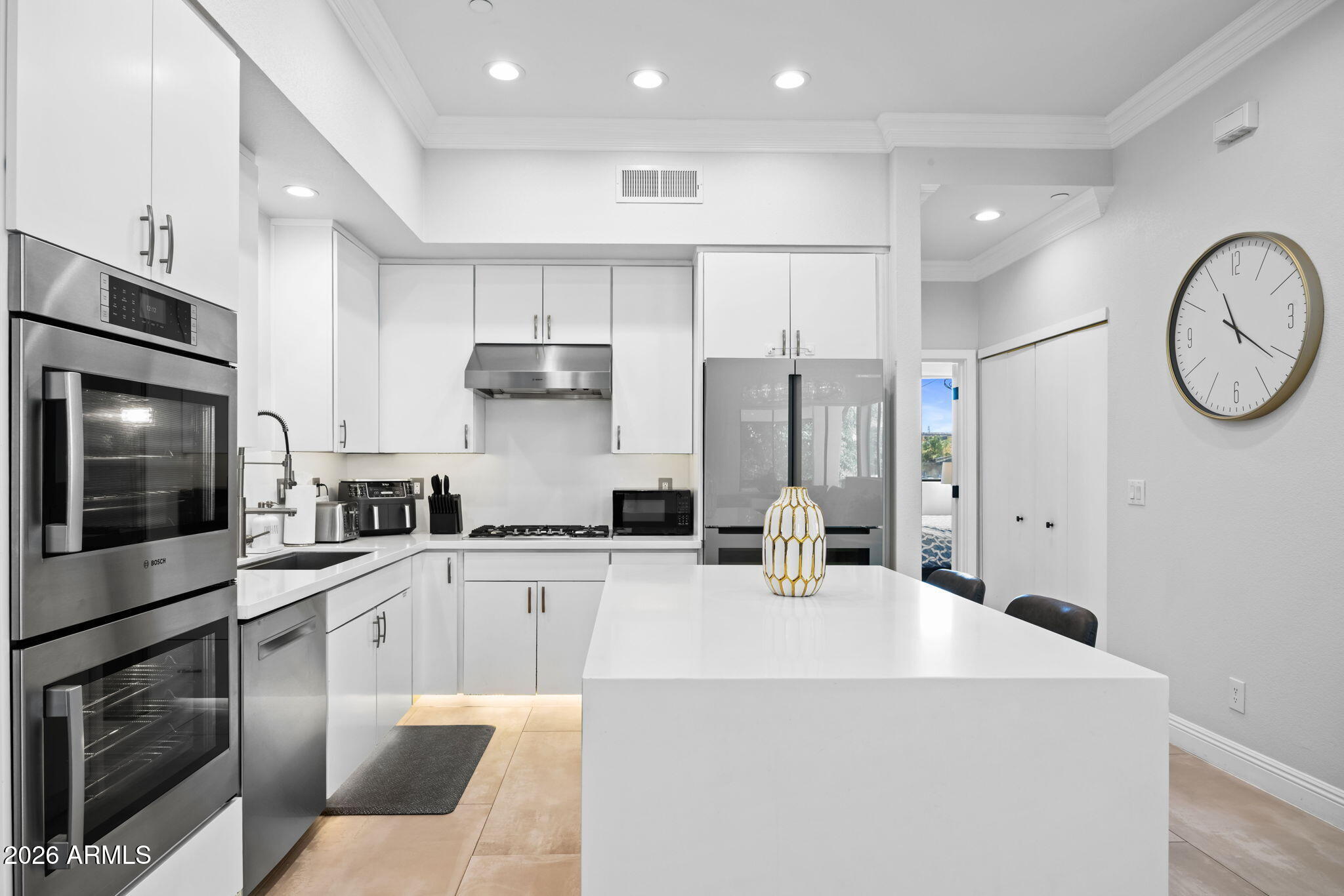6937 E 6TH Street 1005, Scottsdale, AZ 85251