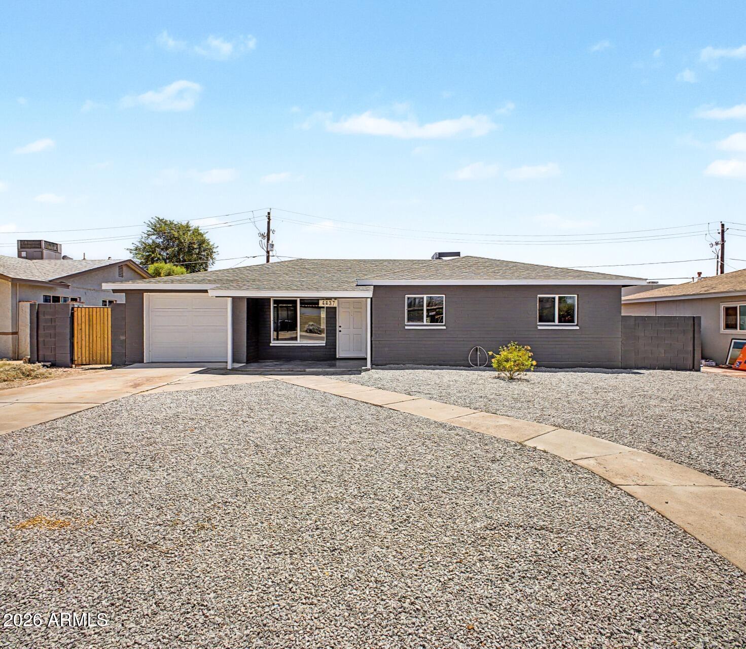 4437 E ALMERIA Road, Phoenix, AZ 85008