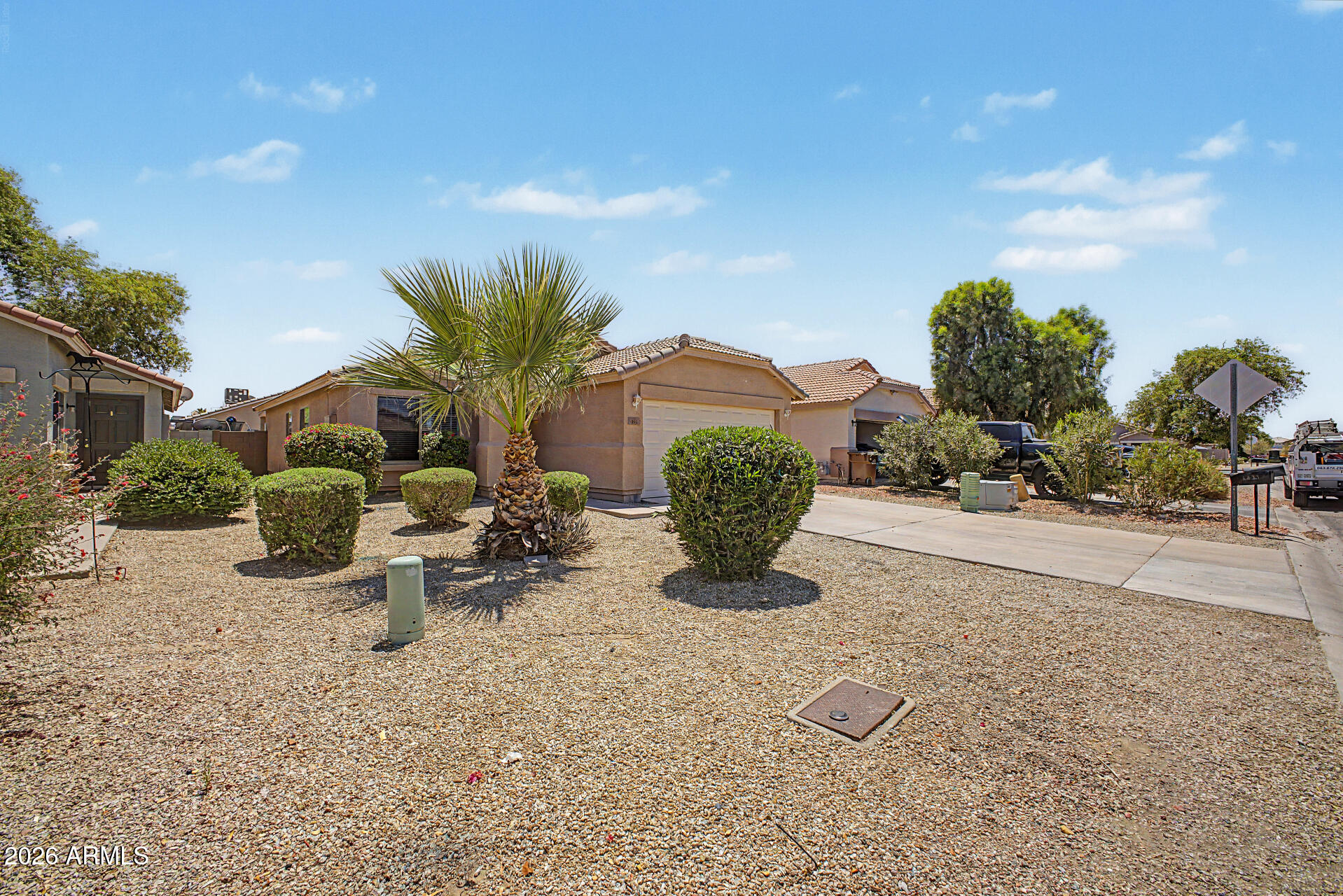 955 E MONTELEONE Street, San Tan Valley, AZ 85140