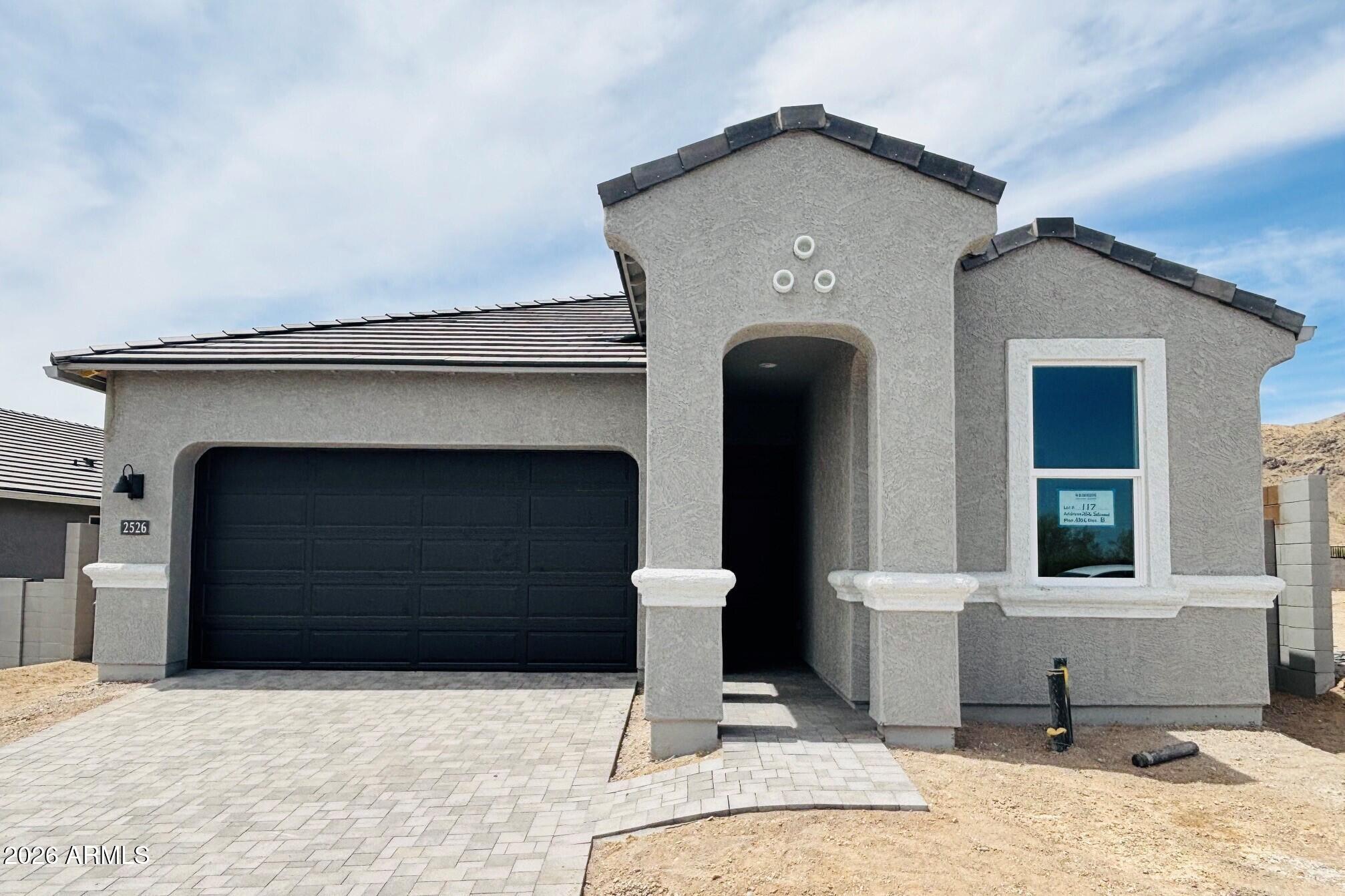2526 W Satinwood Drive, Phoenix, AZ 85045