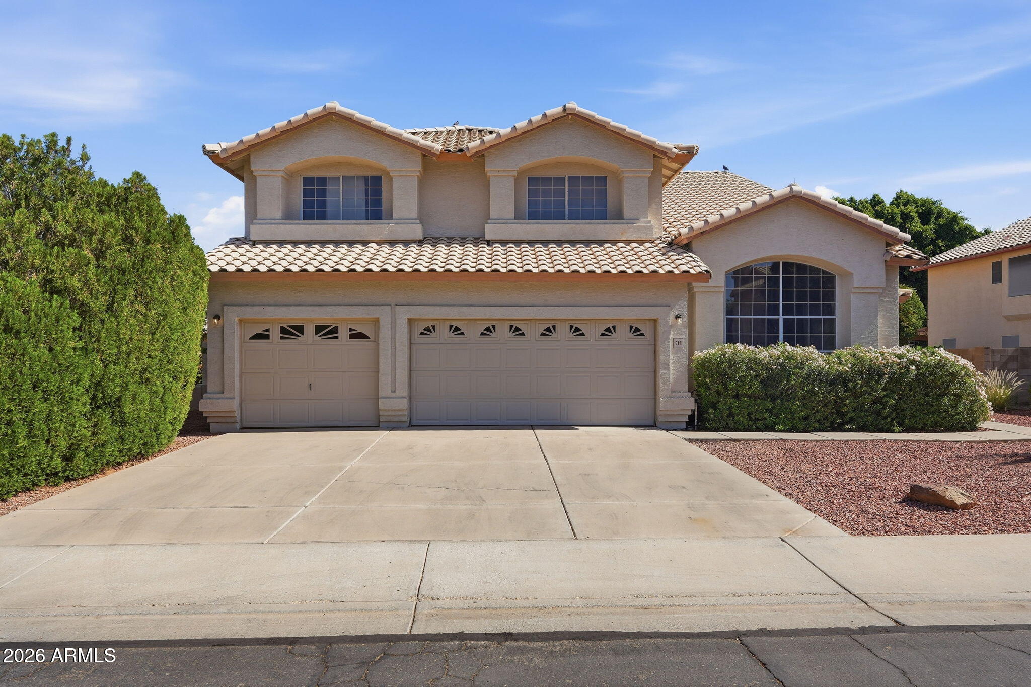 548 W MENDOZA Avenue, Mesa, AZ 85210