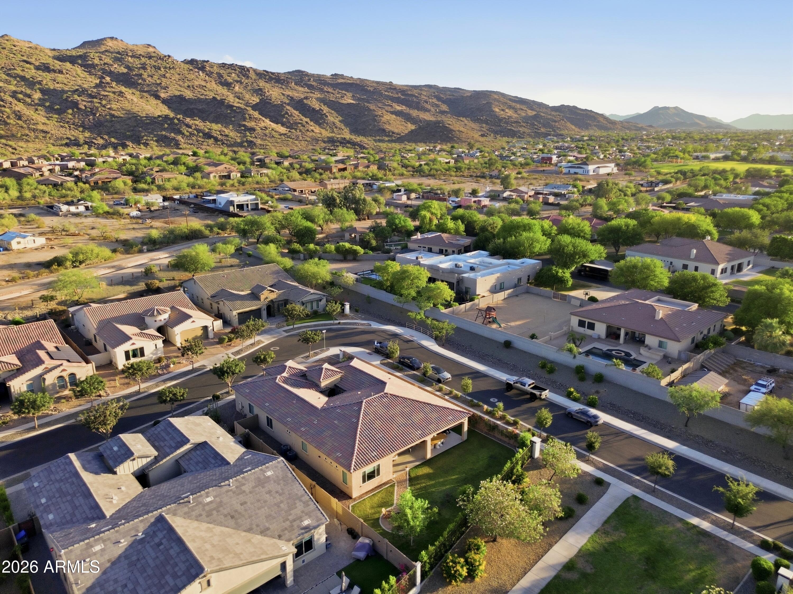 3010 E Desert Lane, Phoenix, AZ 85042