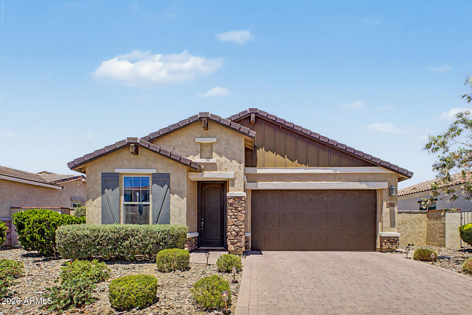 9458 E THATCHER Avenue, Mesa, AZ 85212